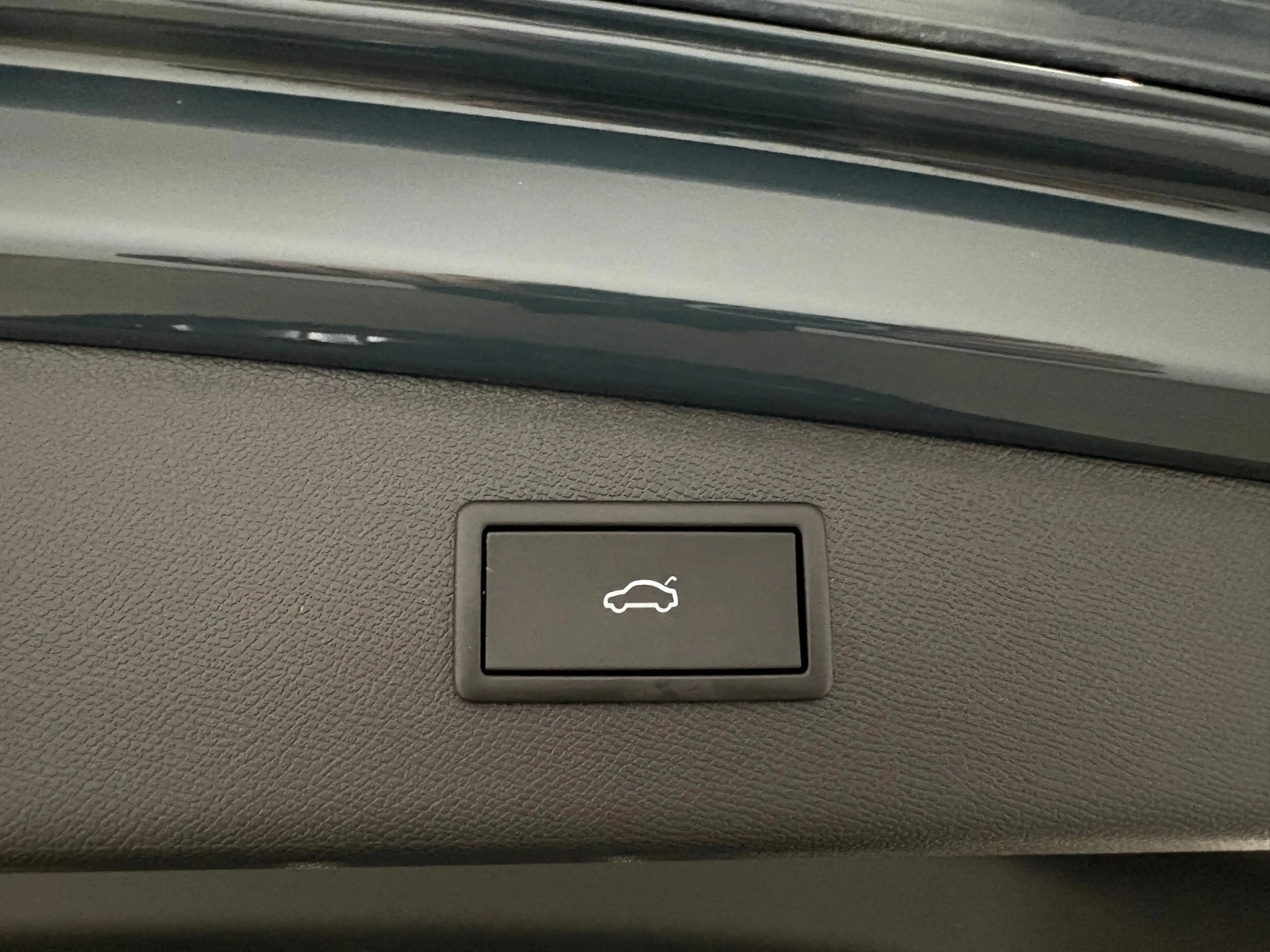CUPRA Leon SP 1.5 eTSI DSG Navi Kamera Shz. Keyless — photo 7