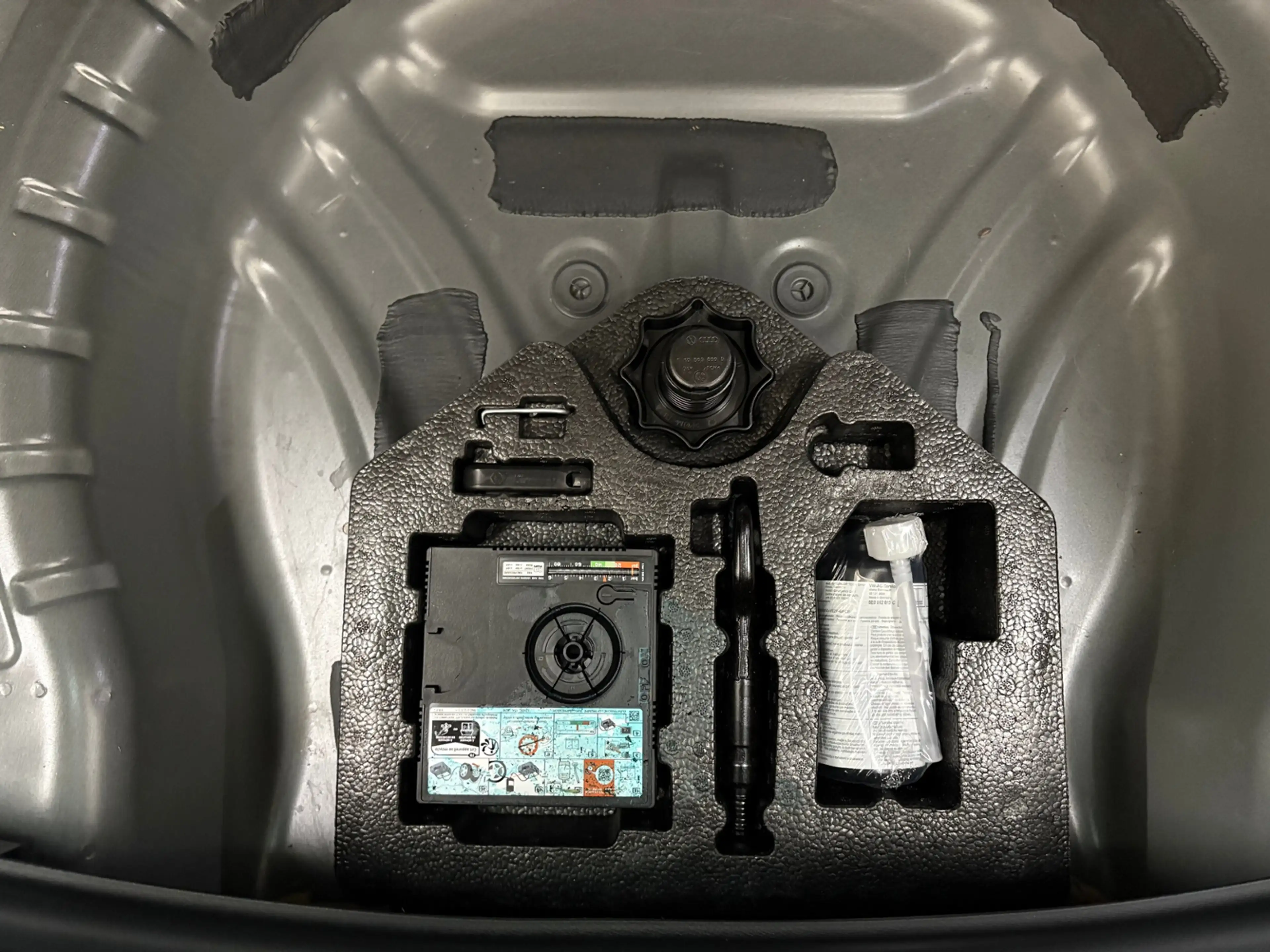 CUPRA Leon SP 1.5 eTSI DSG Navi Kamera Shz. Keyless — photo 9