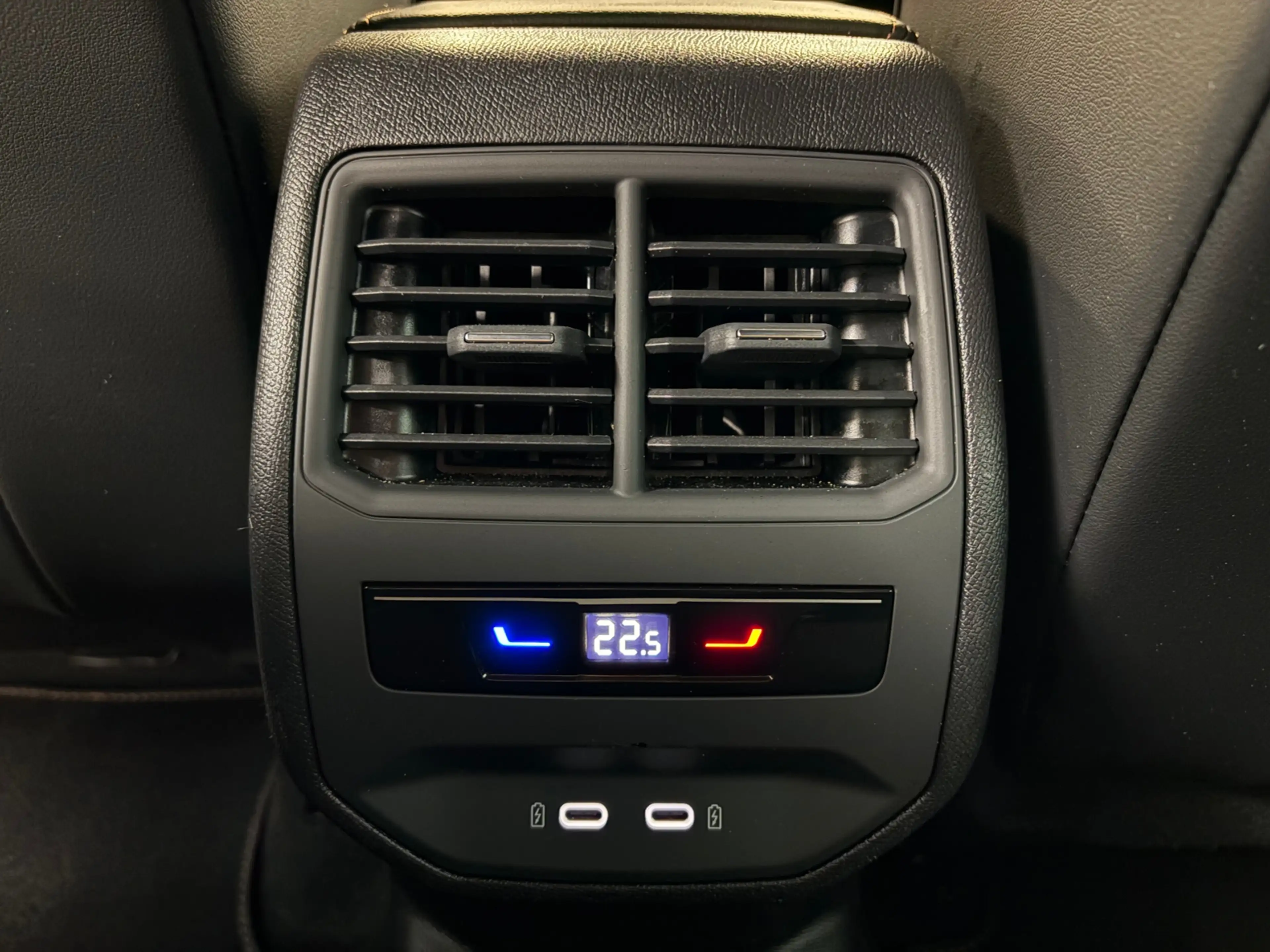 CUPRA Leon SP 1.5 eTSI DSG Navi Kamera Shz. Keyless — photo 11