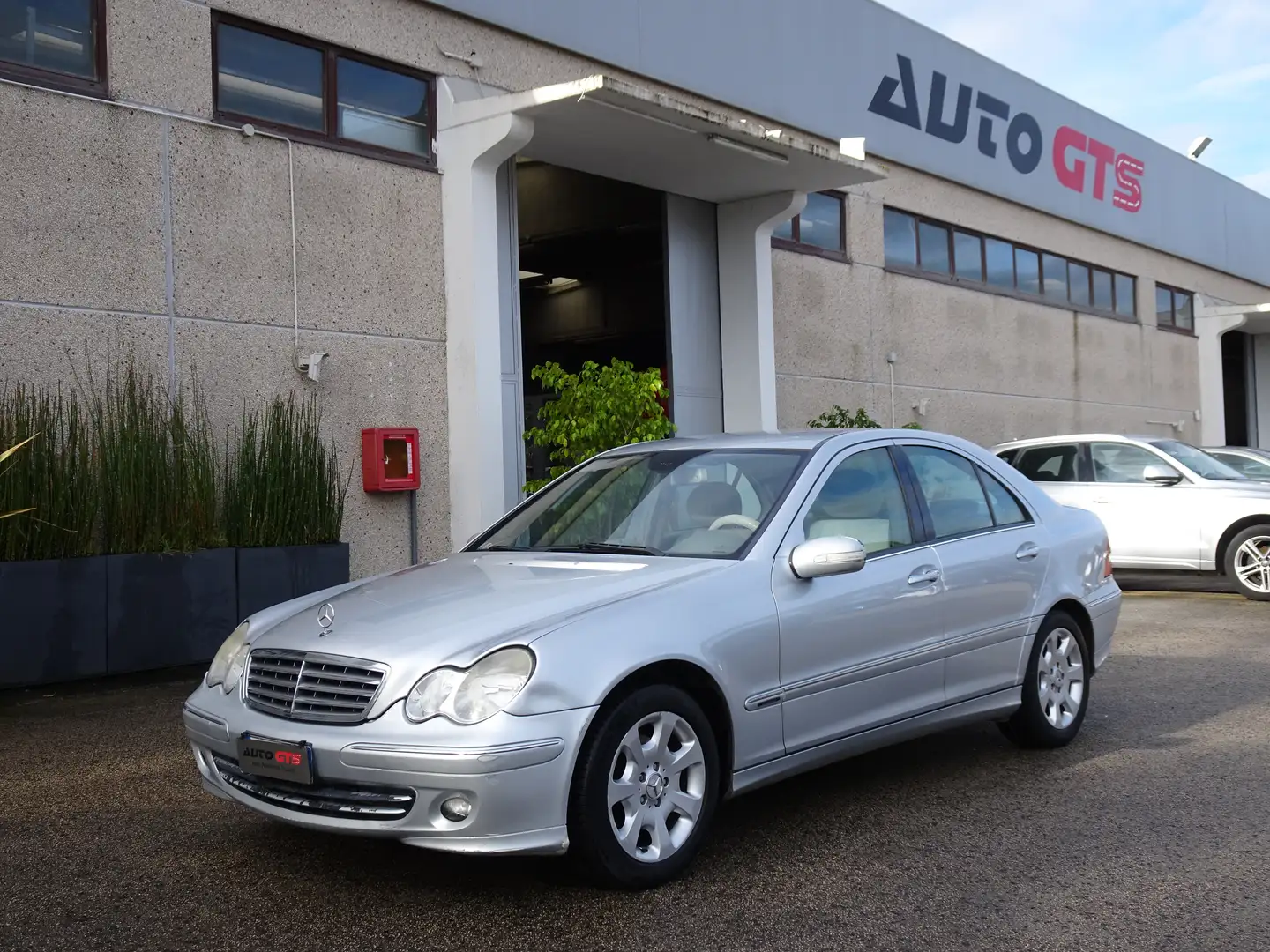 Mercedes-Benz C 220 Classe C Berlina cdi Elegance Silber - 1