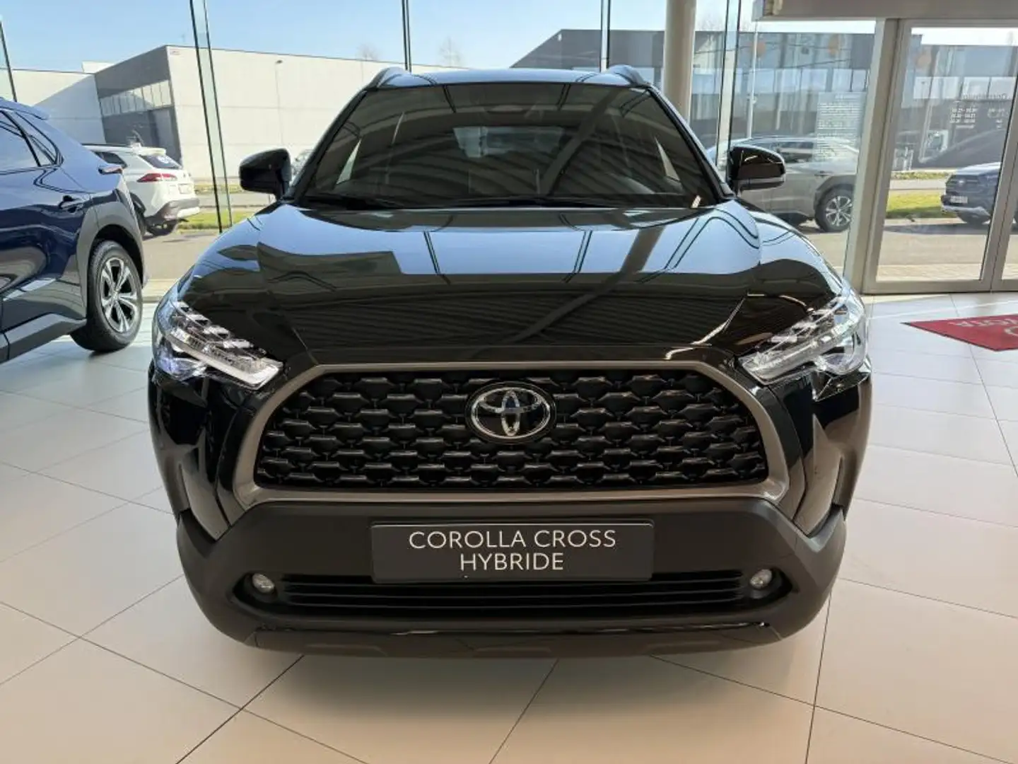Toyota Corolla Cross 1.8 Hybrid Style Noir - 2
