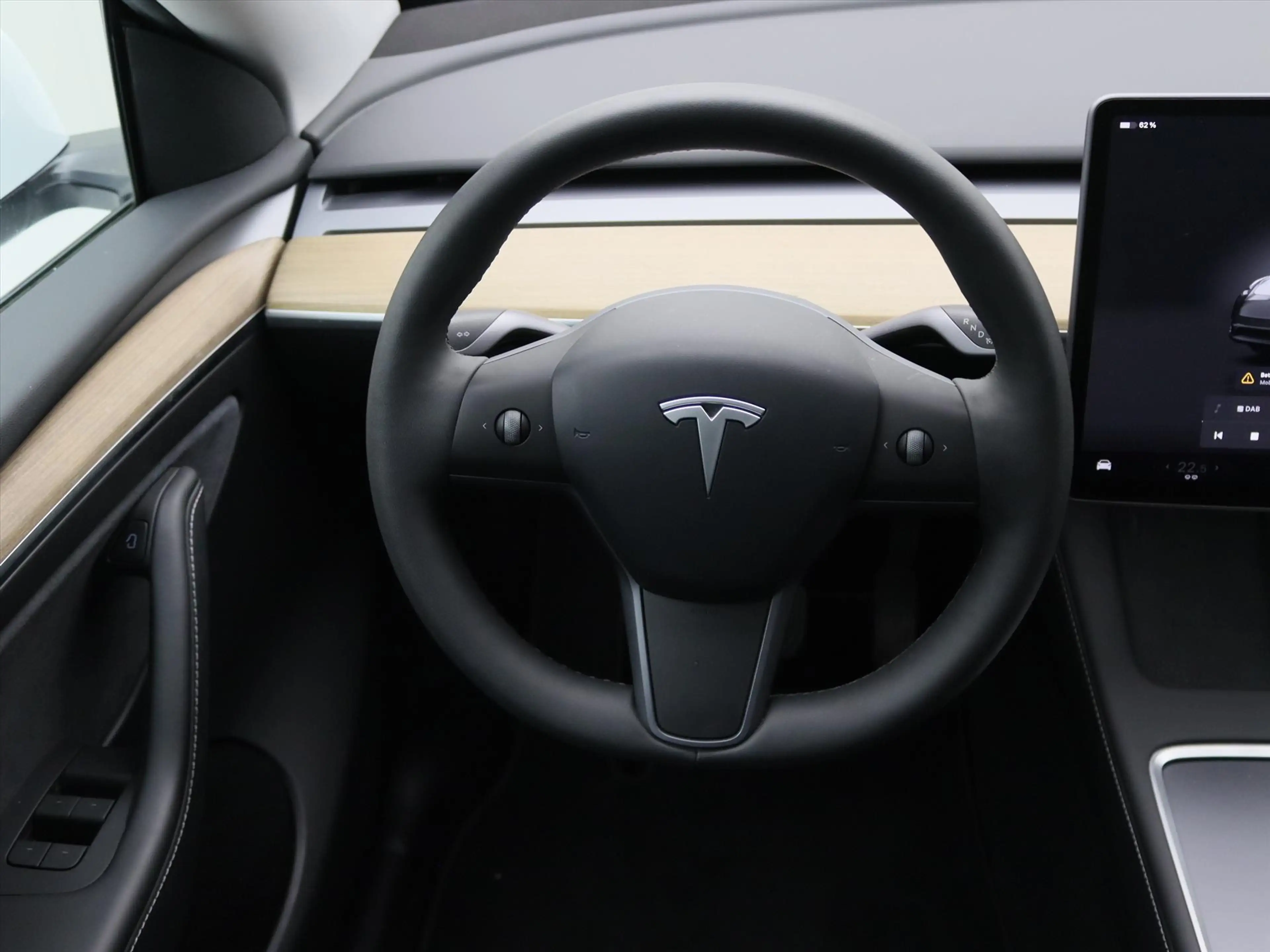 Tesla Model Y Standard RWD Plus 94.5% SoH [ AMD RYZEN+AUTOPILOT+ — photo 21
