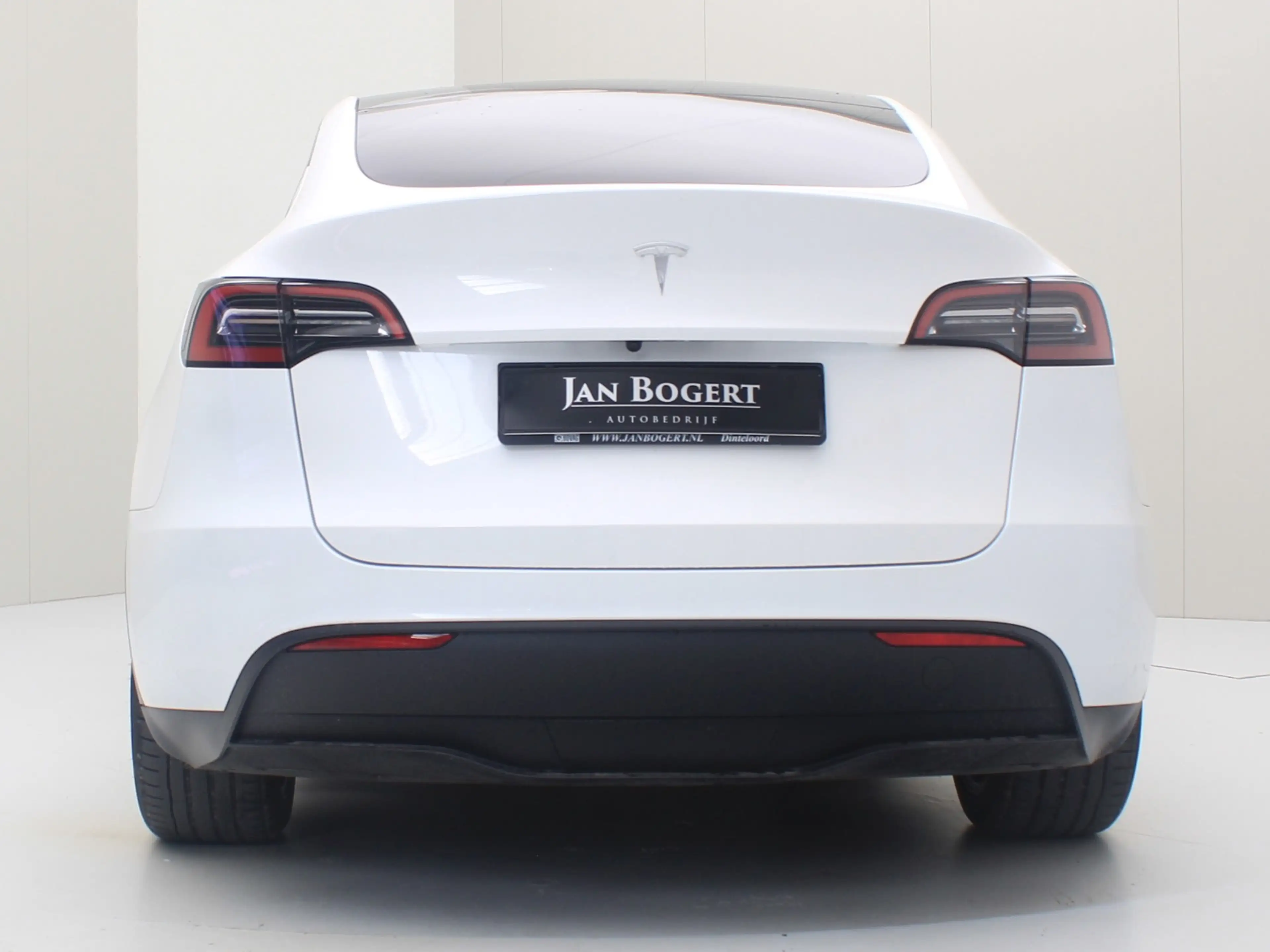Tesla Model Y Standard RWD Plus 94.5% SoH [ AMD RYZEN+AUTOPILOT+ — photo 6