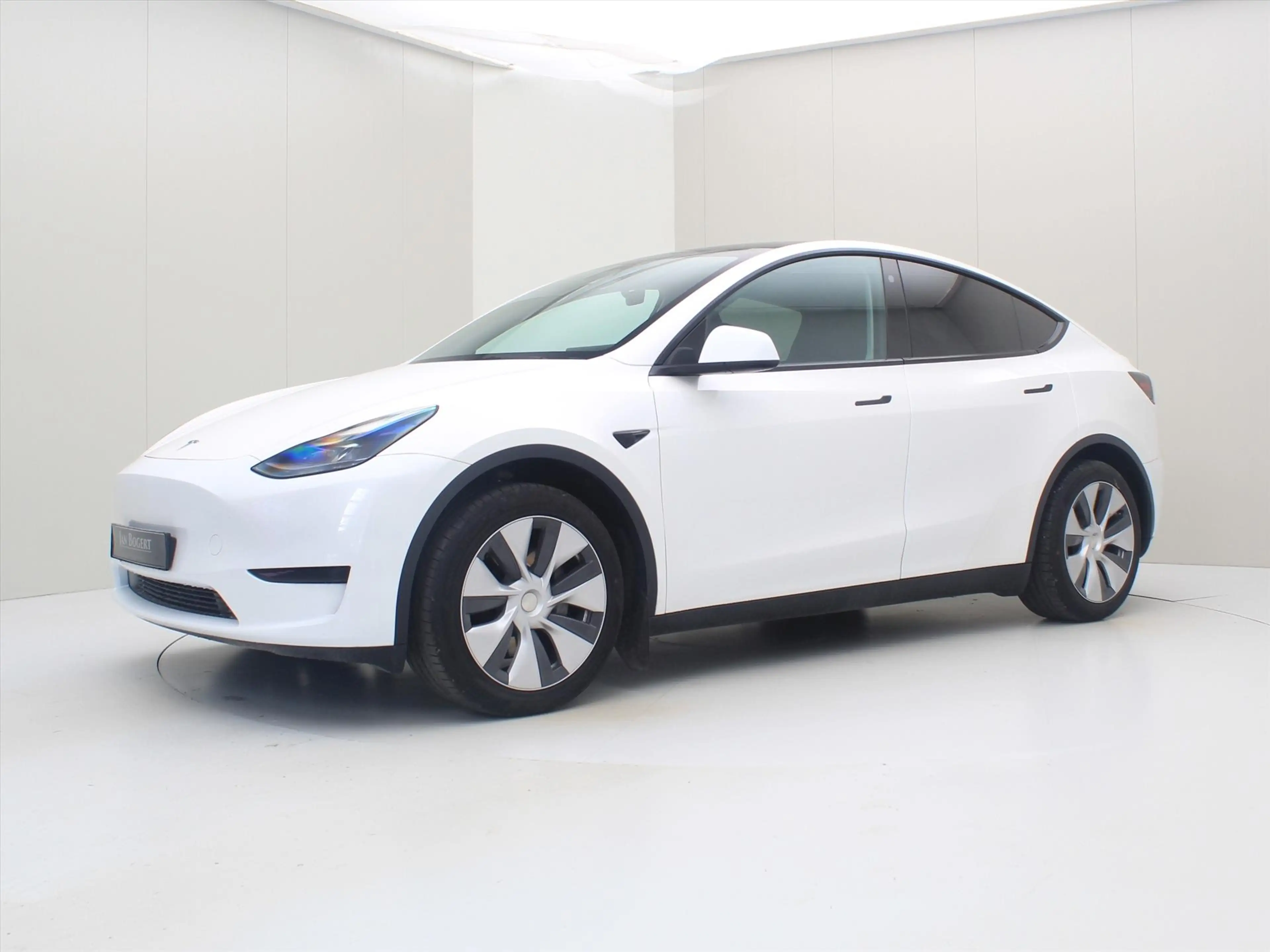 Tesla Model Y Standard RWD Plus 94.5% SoH [ AMD RYZEN+AUTOPILOT+ — photo 7