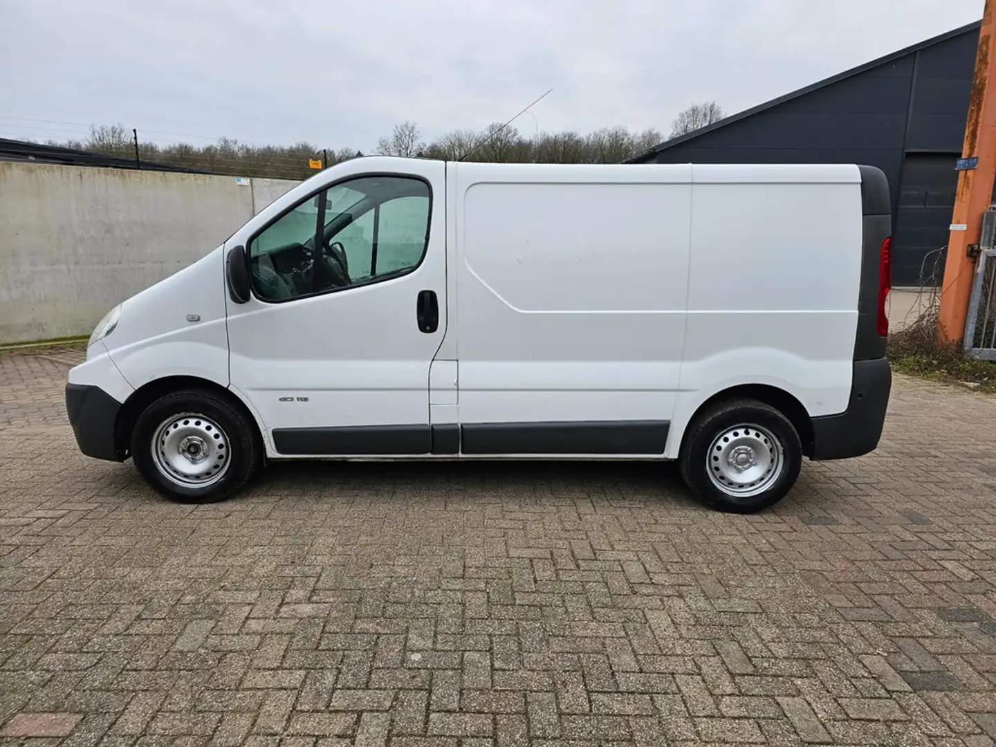 Renault Trafic 2.5 dCi T27 L1H1,Apk,Nap,Trekhaak,Airco Wit - 2