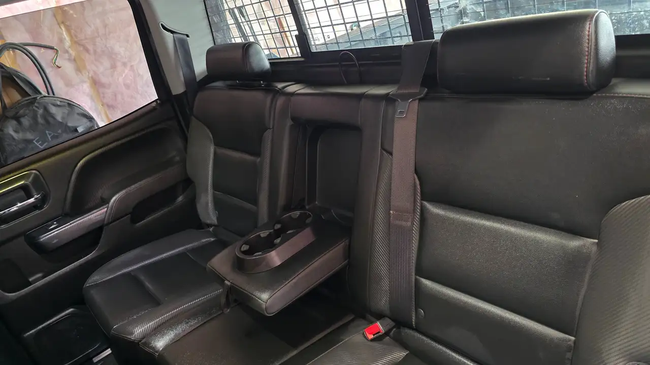 GMC Sierra 2500HD photo GMC Sierra 2500HD