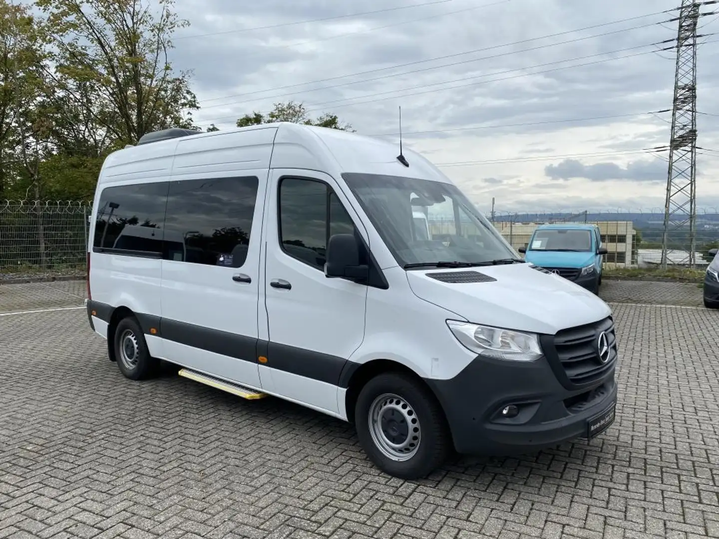 Mercedes-Benz Sprinter 317 CDI Tourer Hochdach Standard Navi Blanc - 2