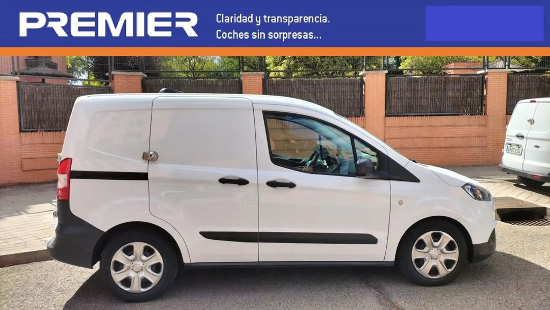 Ford Transit Courier 1.5 TDCI E6 Trend Blanc - 1