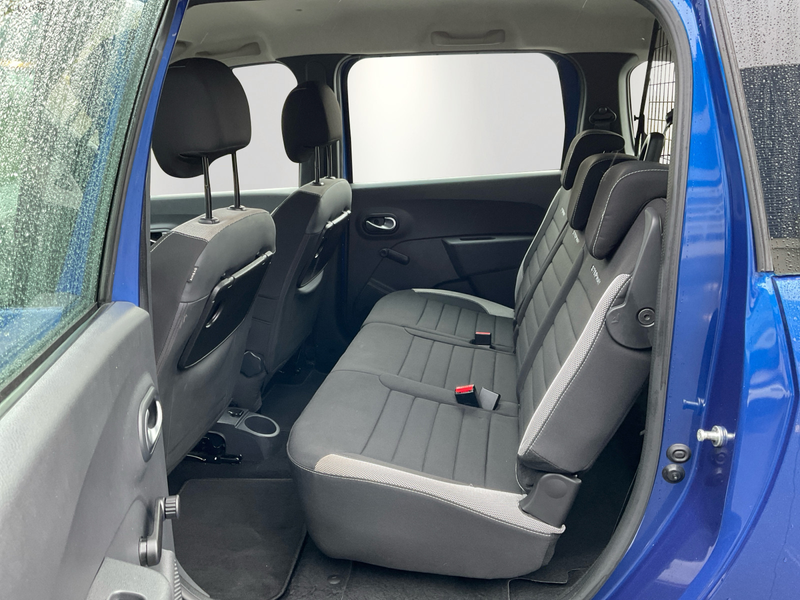 Dacia Lodgy Stepway TCe 130 GPF 5-Sitzer ABS ESP SERVO — photo 7