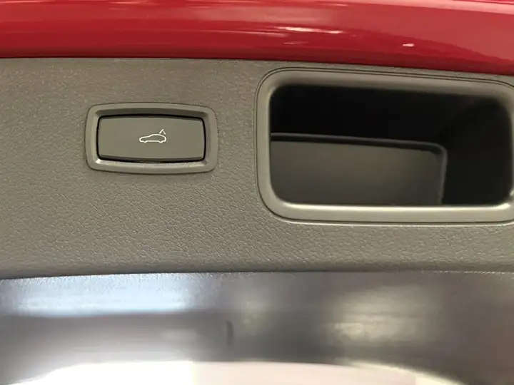 Porsche Macan 2022, foto 18