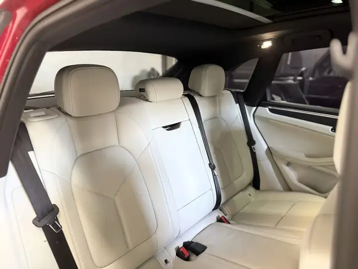 Porsche Macan 2022, foto 19