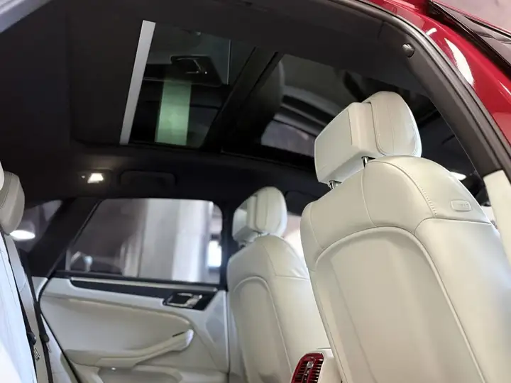 Porsche Macan 2022, foto 21