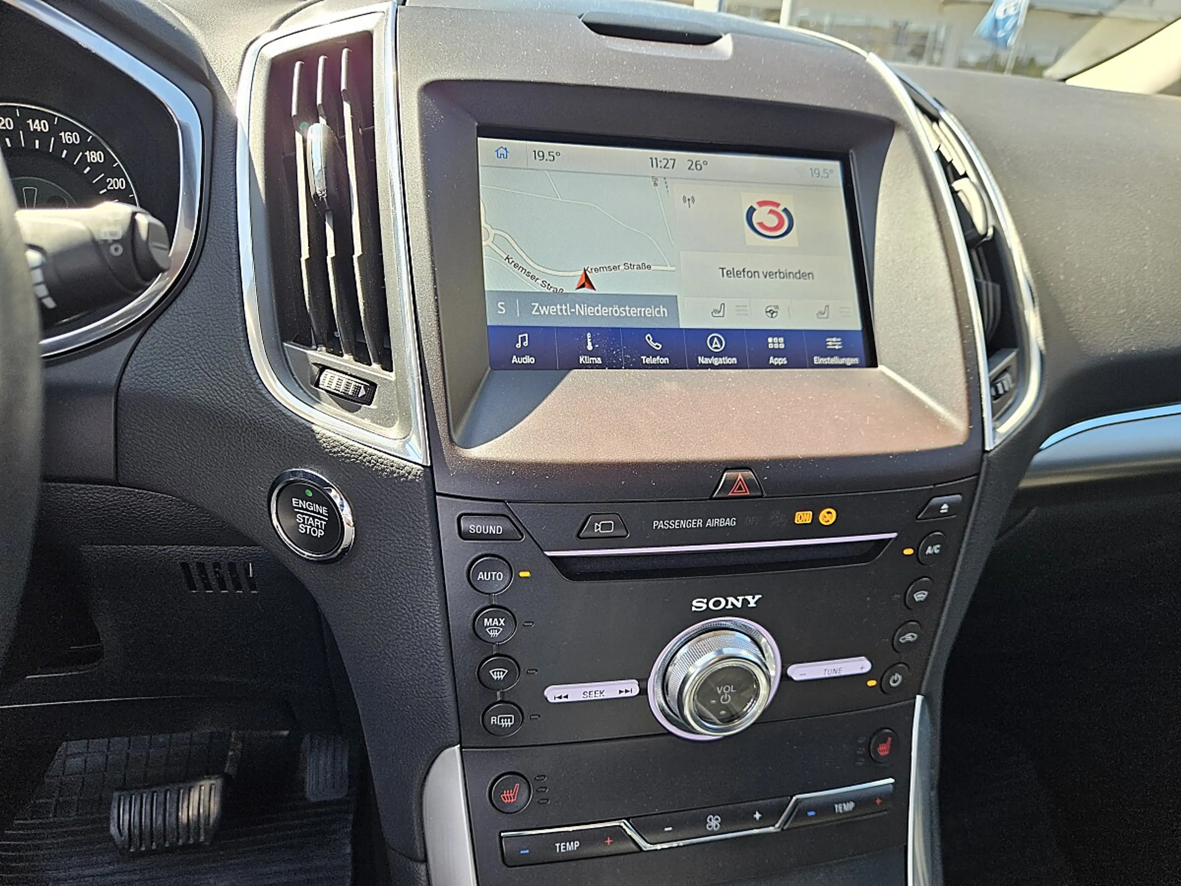 Ford Galaxy 2,5 Duratec Hybrid Titanium Aut. — photo 10