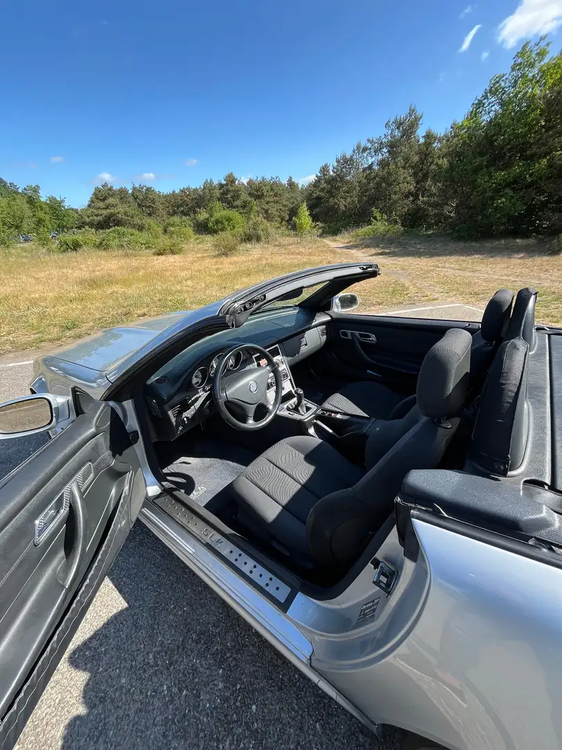 Mercedes-Benz SLK 200 SLK 200 K. Срібний - 2