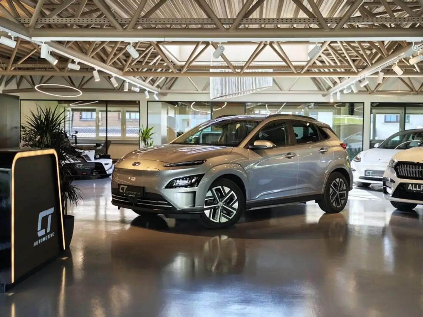 Hyundai KONA Elektro 39 kwh Edition 30+ Grau - 1