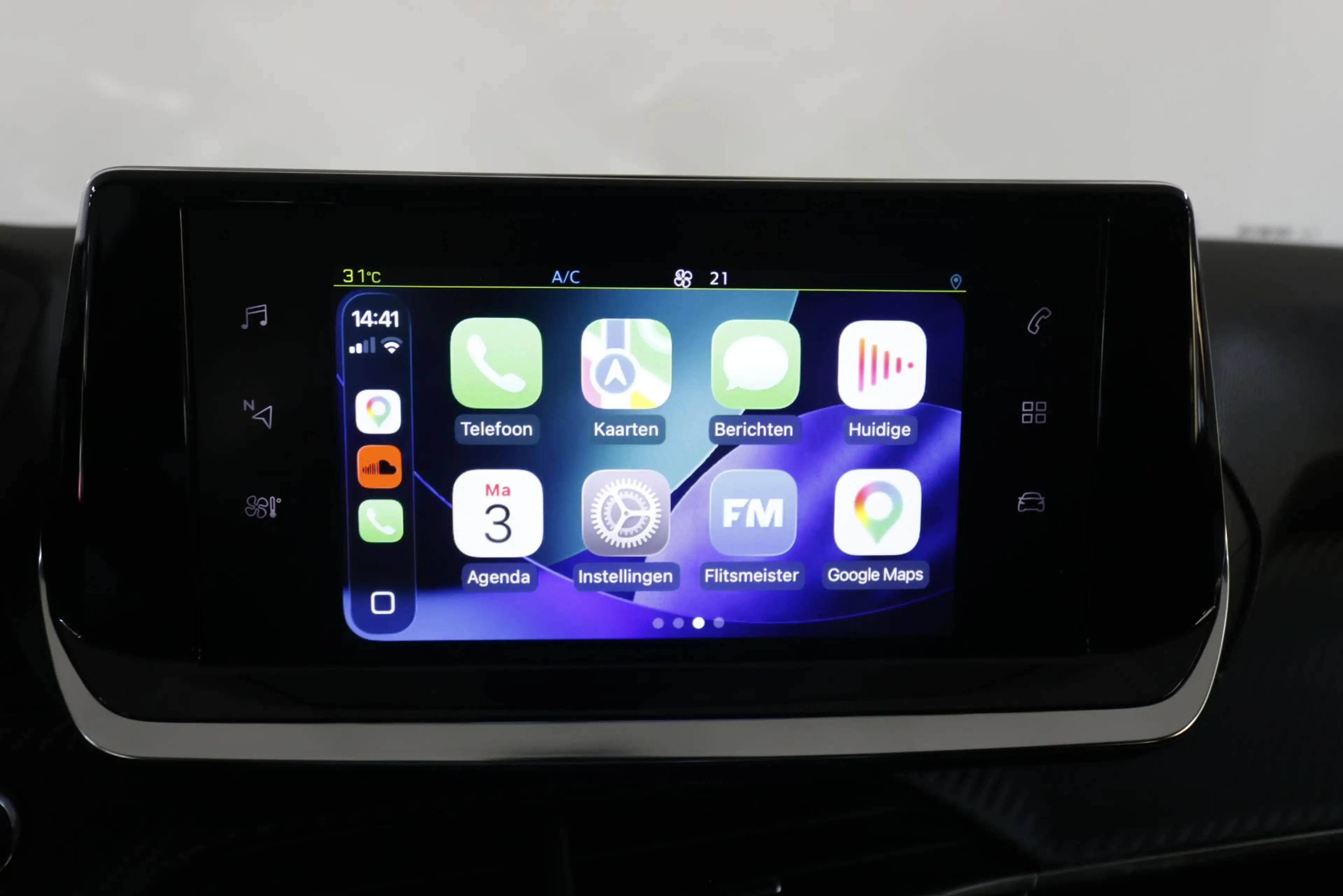 Peugeot e-208 EV Allure Pack 50 kWh SOH 95.6% | Clima | Carplay — photo 15