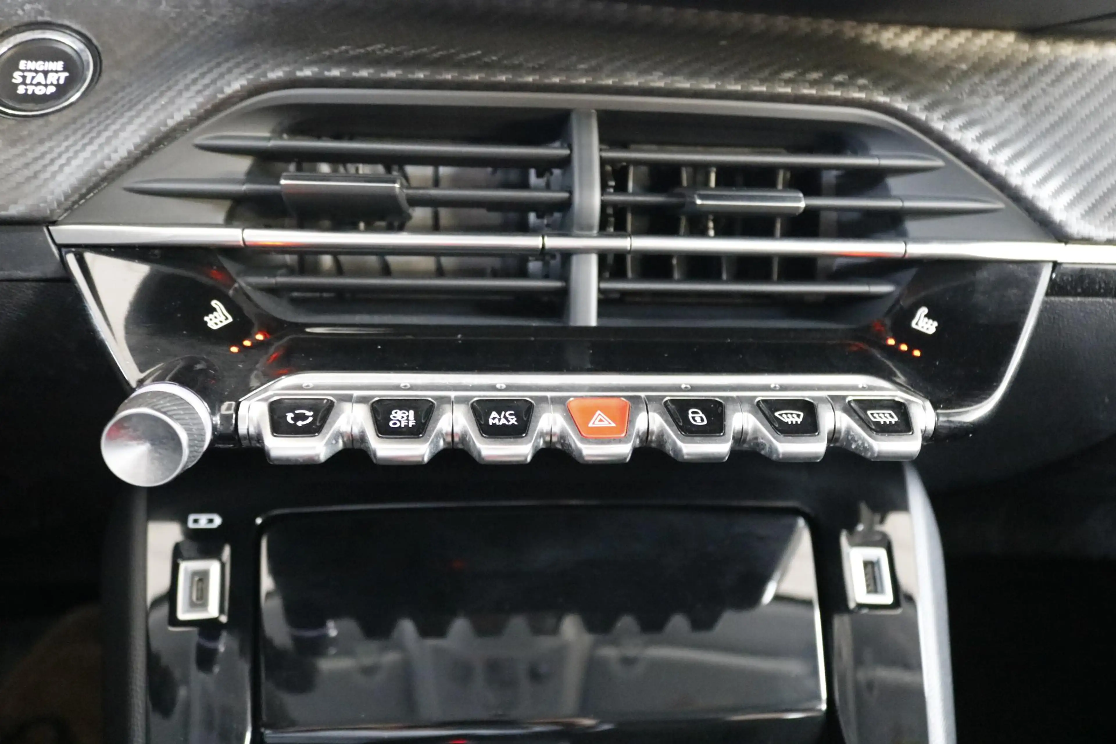 Peugeot e-208 EV Allure Pack 50 kWh SOH 95.6% | Clima | Carplay — photo 16