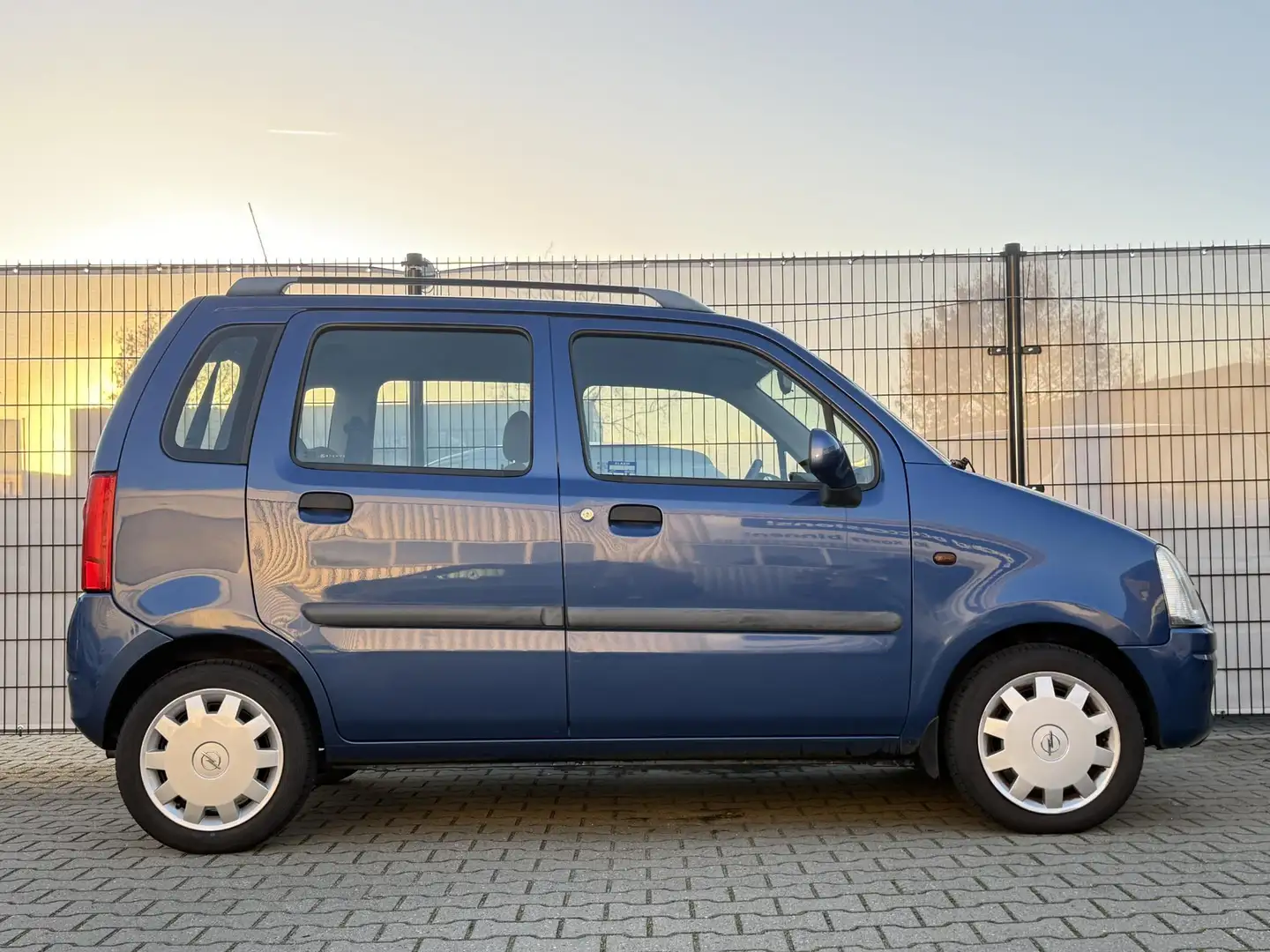Opel Agila 1.2-16V Comfort Trekhaak! Bleu - 2