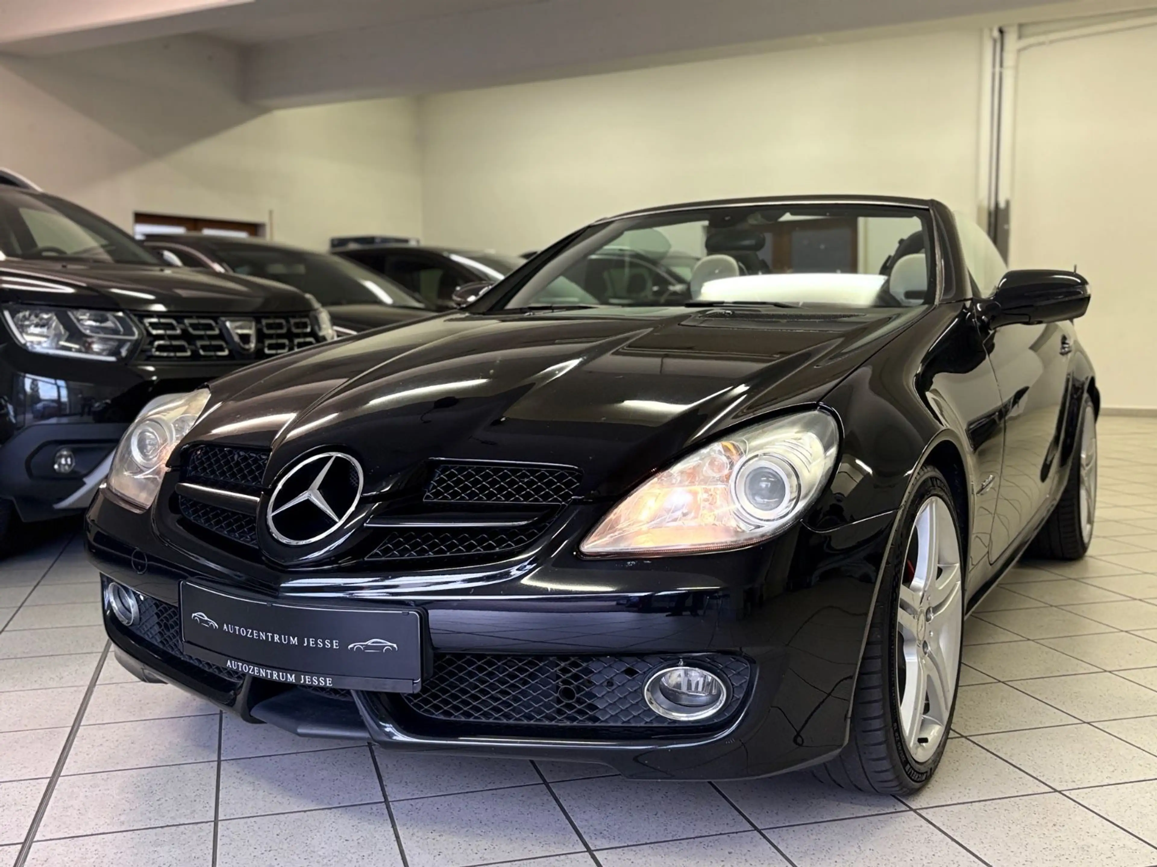 Mercedes-Benz SLK 200 Kompressor 2Look-Edition | Automatik — photo 3