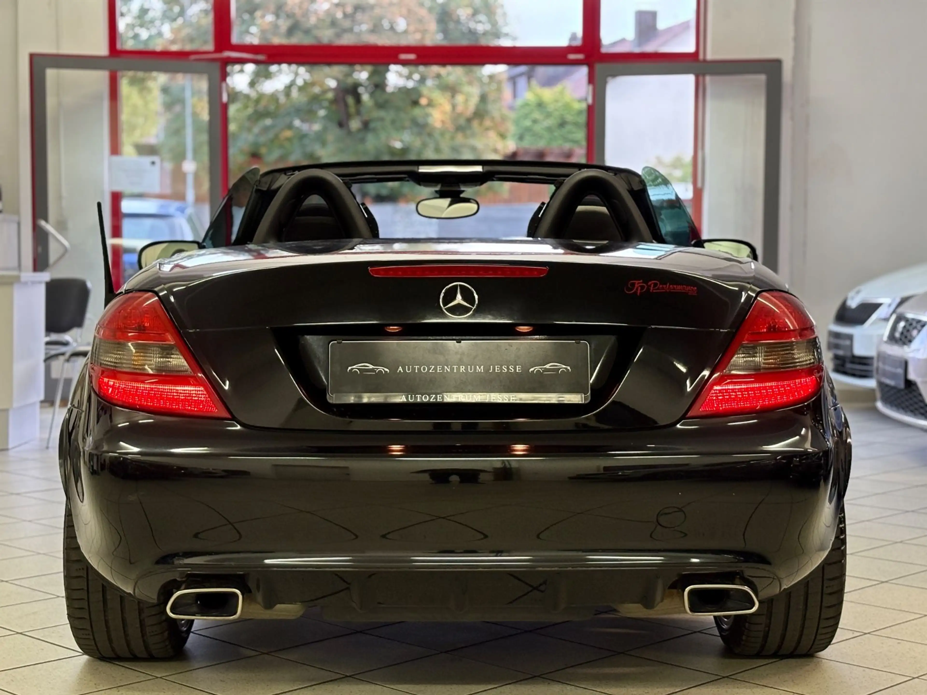 Mercedes-Benz SLK 200 Kompressor 2Look-Edition | Automatik — photo 6
