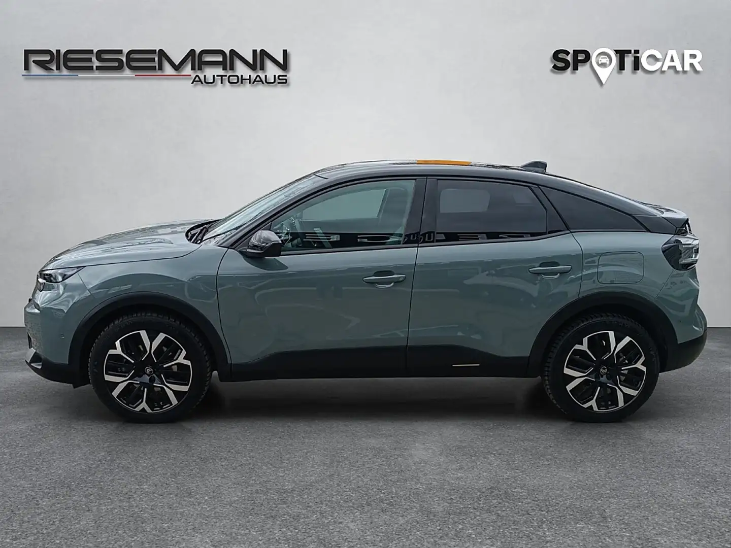 Citroen C4 130 S&S EAT8 Max Grün - 2