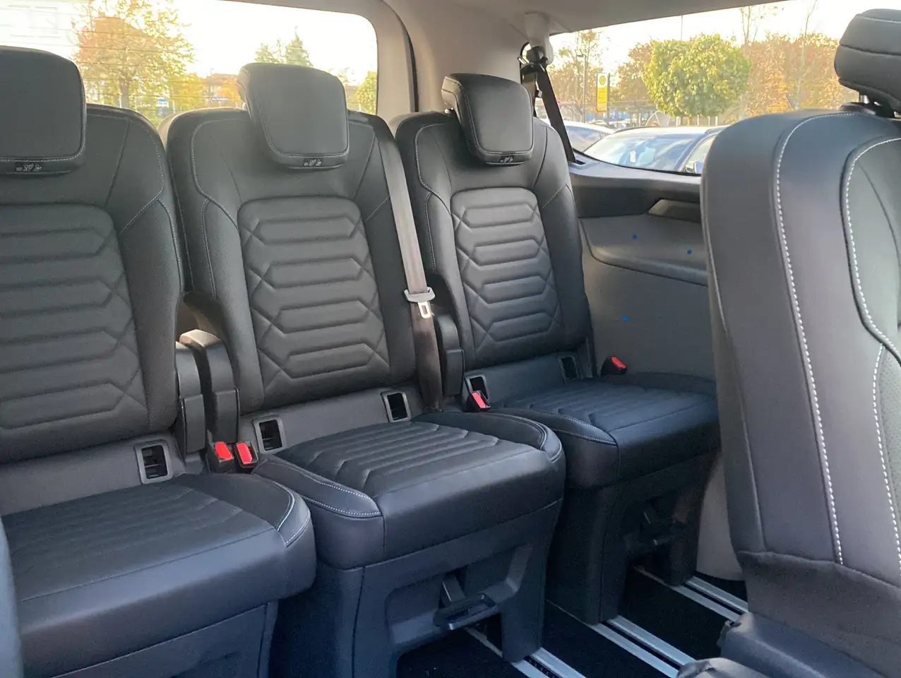 Ford Tourneo Custom 320 L2 Titanium X AWD*Pano*AHK 14