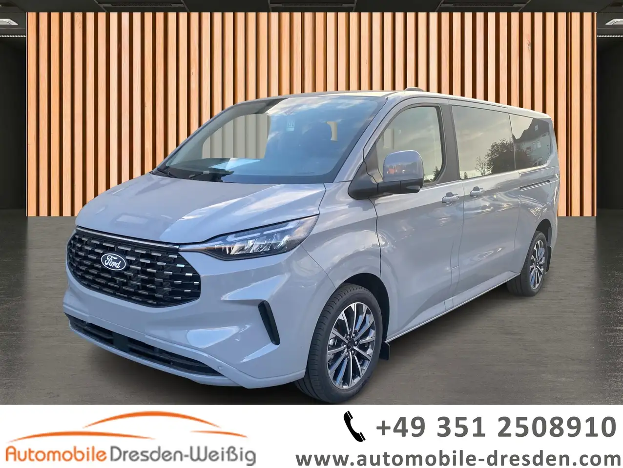 Ford Tourneo Custom 320 L2 Titanium X AWD*Pano*AHK