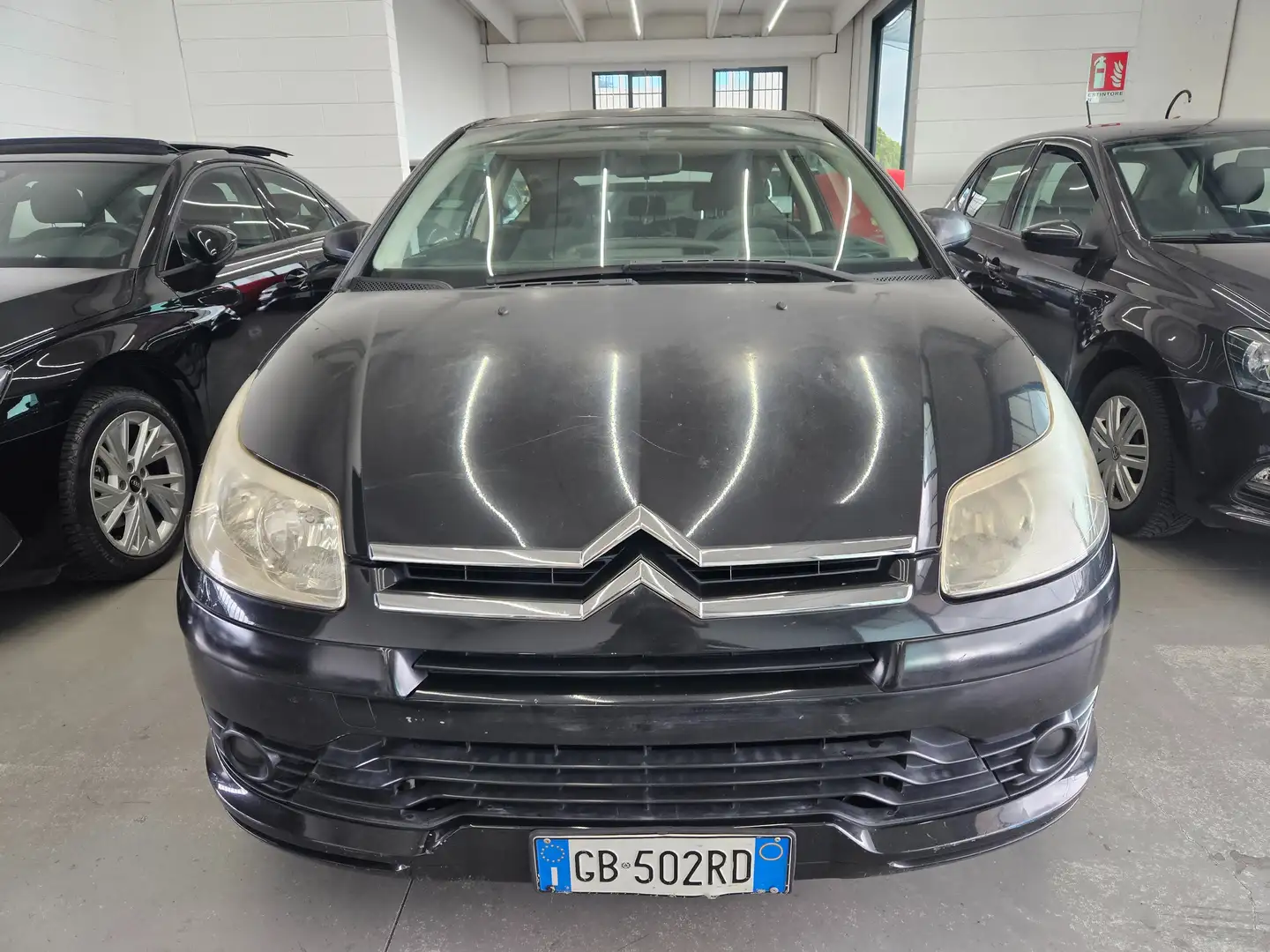 Citroen C4 Coupe 1.6 hdi 16v Vts 110cv fap NEOPATENTATI Schwarz - 2