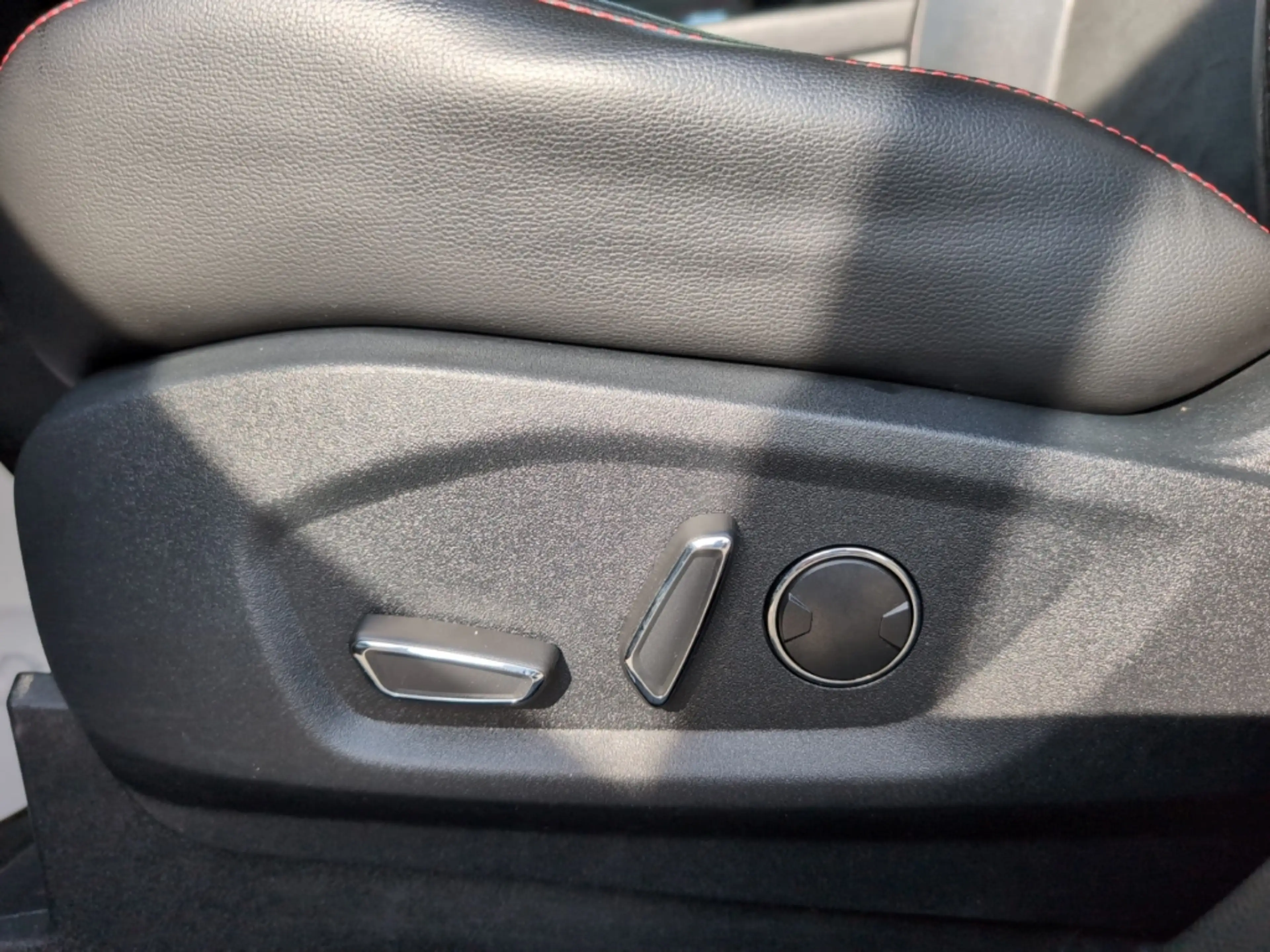 Ford S-Max ST-Line adapt.LED ACC Business-Paket 3 Premium-Sou — photo 15