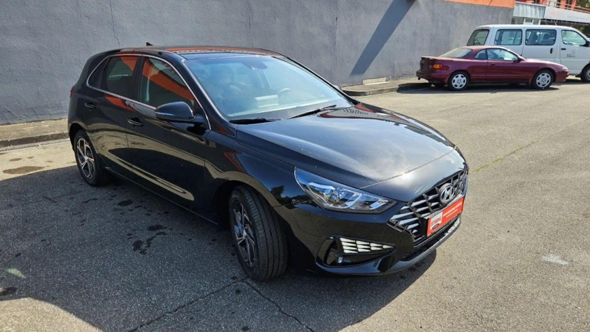Hyundai i30 1.0 T-GDI DCT Schwarz - 1