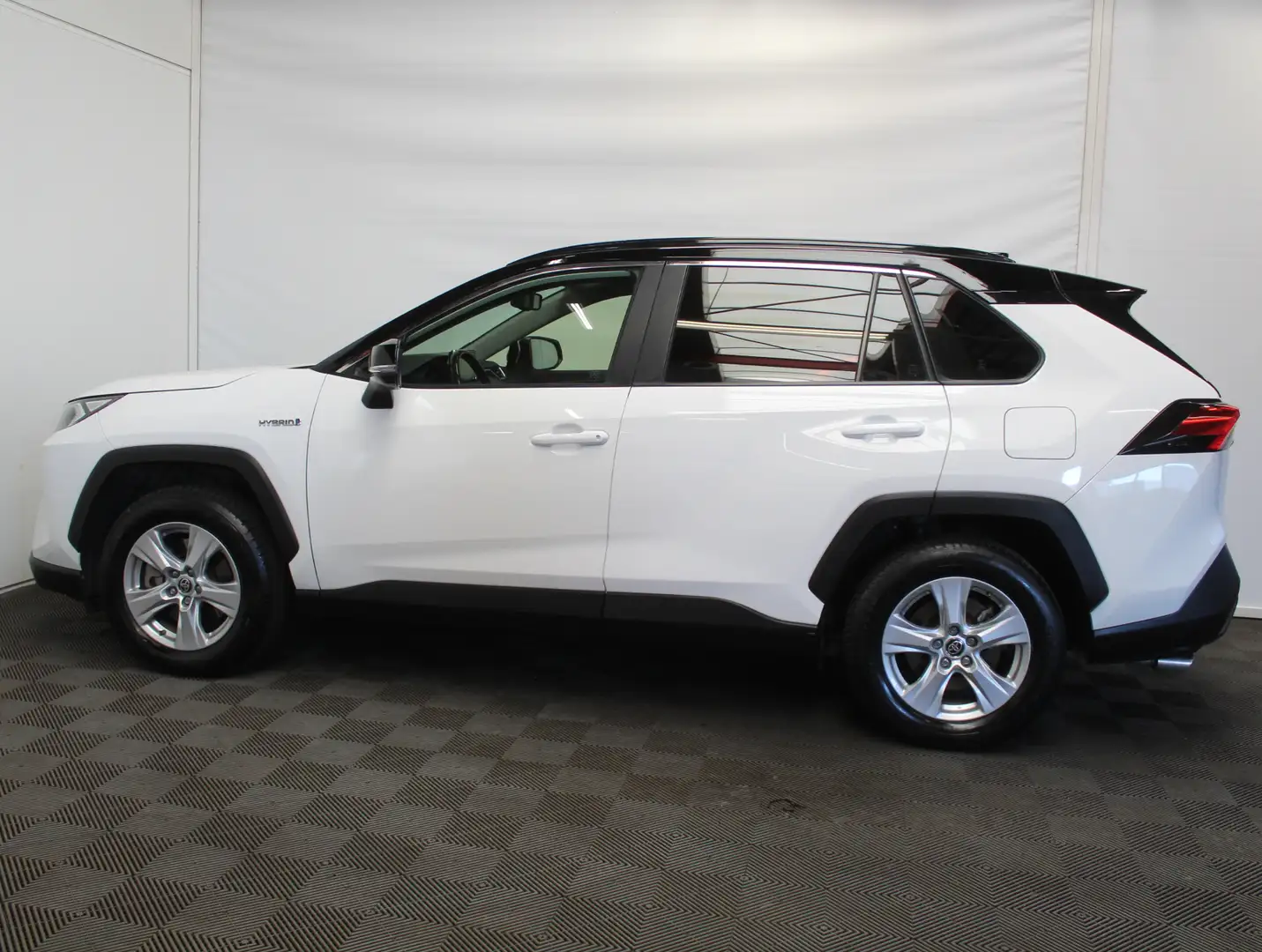 Toyota RAV 4 2.5 Hybrid AWD Active ADAPCRUISE | CAMERA | LED | Bianco - 2