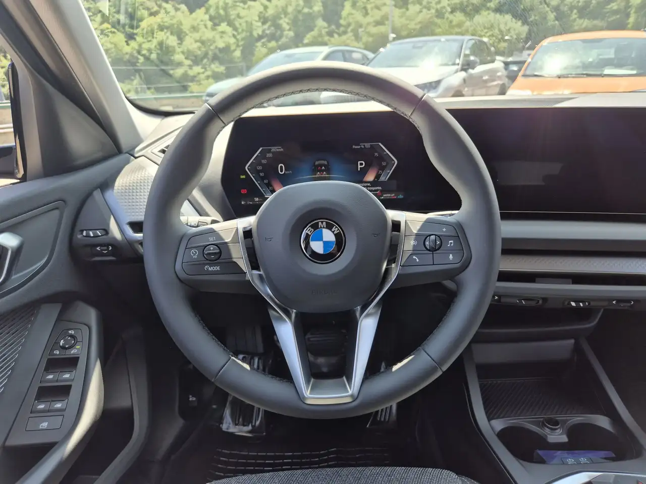 BMW 1 Series 2026 — фото 15