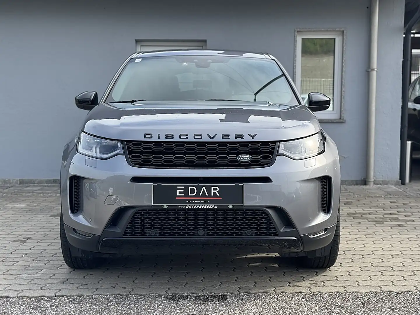 Land Rover Discovery Sport D180 4WD Aut. S*Leder*Anhänger* Schwarz - 1