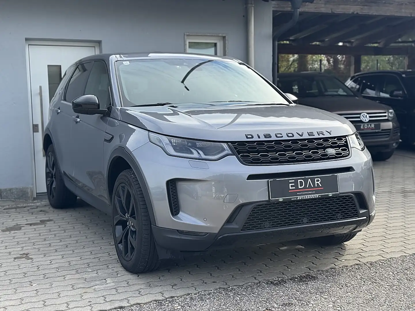 Land Rover Discovery Sport D180 4WD Aut. S*Leder*Anhänger* Schwarz - 2