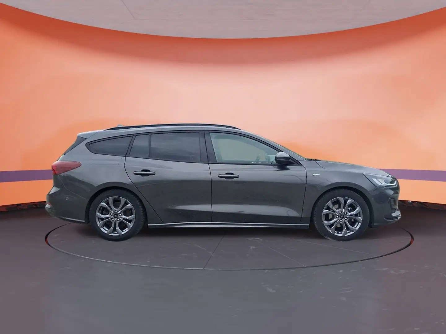 Ford Focus Turnier 1.0 ST-LINE AUT. *LED*HEAD-UP*NAVI Grau - 2