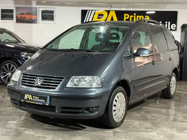 Volkswagen Sharan 2.0 Trendline / 7-Sitzer 1. Hand STHZ PDC