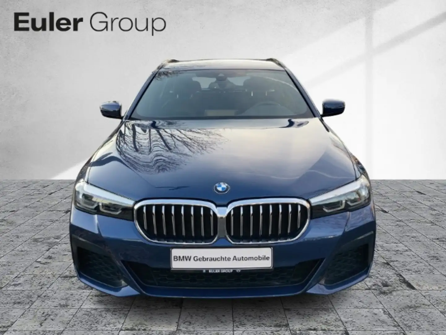 BMW 520 d Tour M-Sport AHK Navi Digitales Cockpit LED Blau - 2
