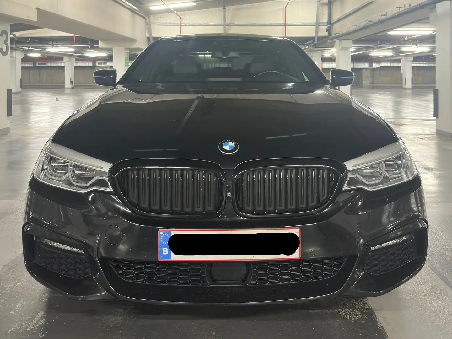 BMW 530 M Pack Zwart - 2