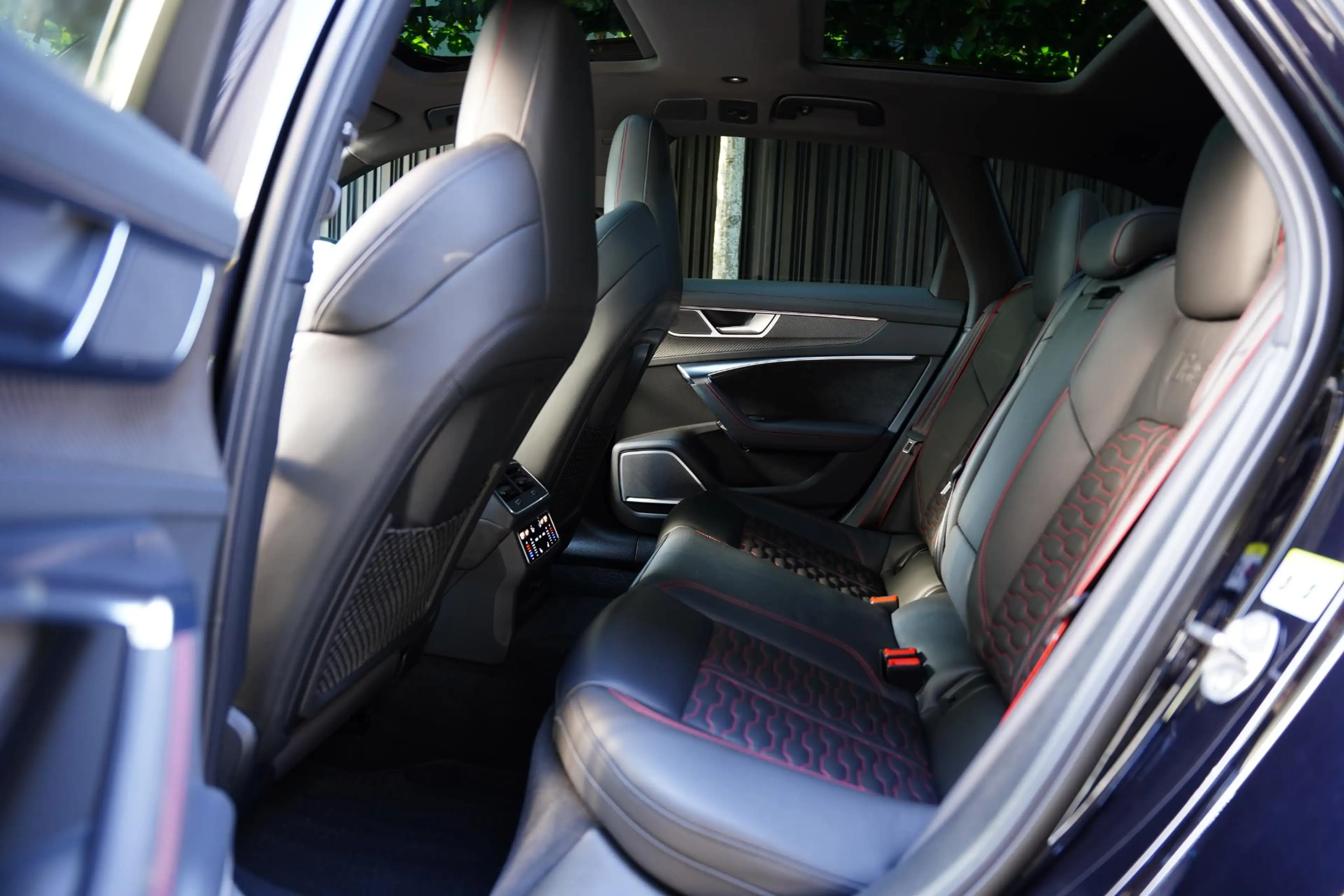 Audi RS6 Avant TFSI Quattro / Dynamica Pakket Plus / B&O Su — photo 6