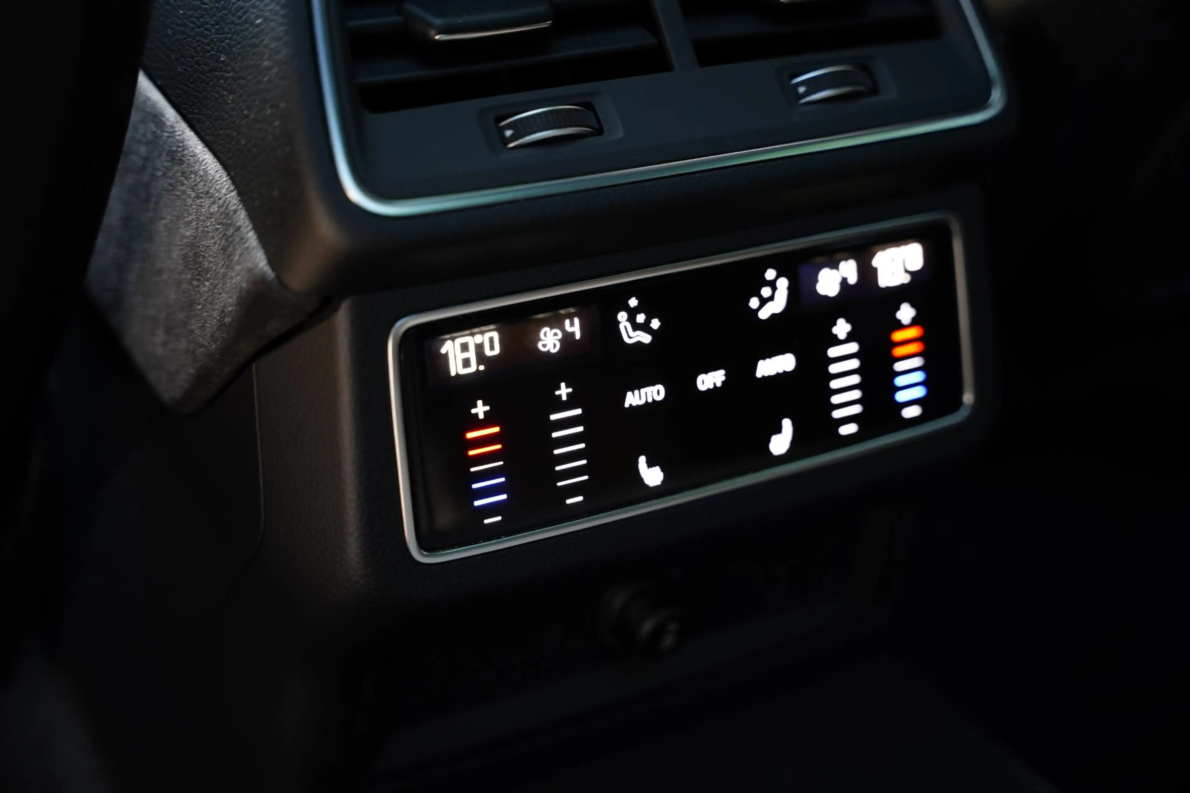 Audi RS6 Avant TFSI Quattro / Dynamica Pakket Plus / B&O Su — photo 7