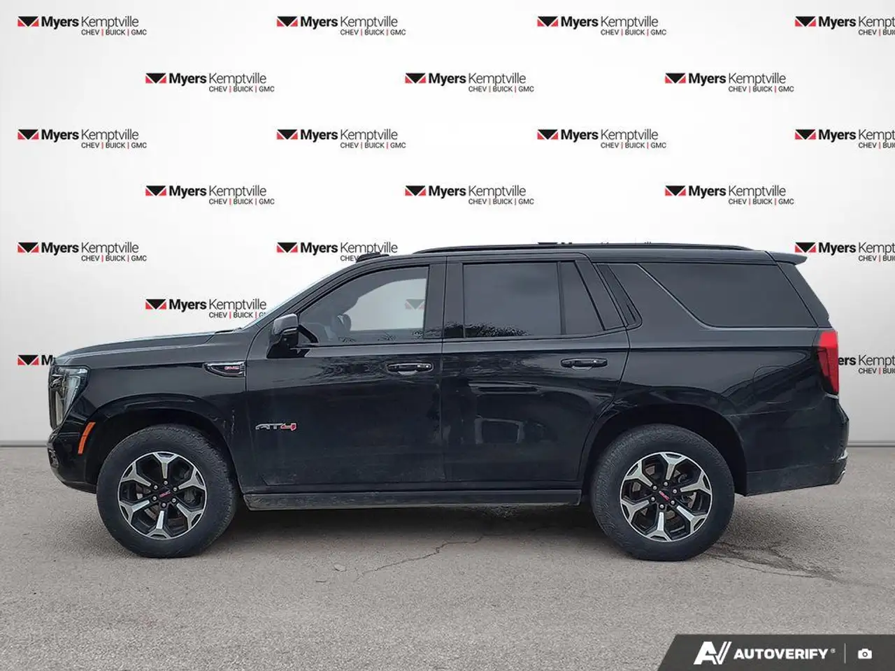 GMC Yukon photo GMC Yukon