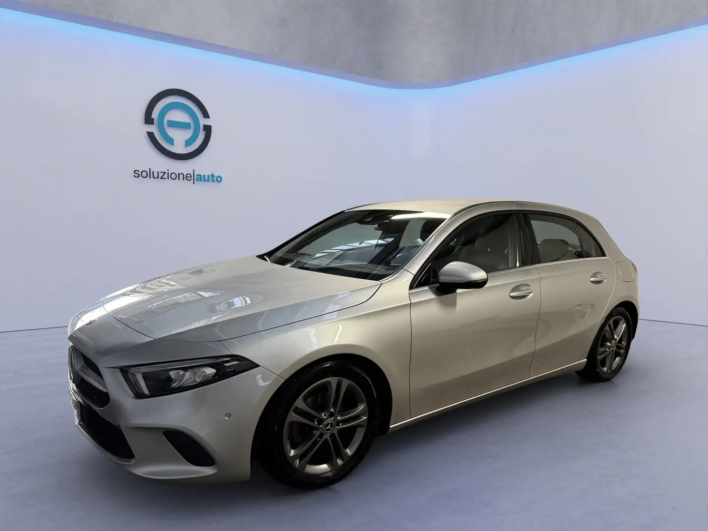 Mercedes-Benz A 180 A 180 d Autom Euro 6 Dt PRONTA CONSEGNA Argento - 1