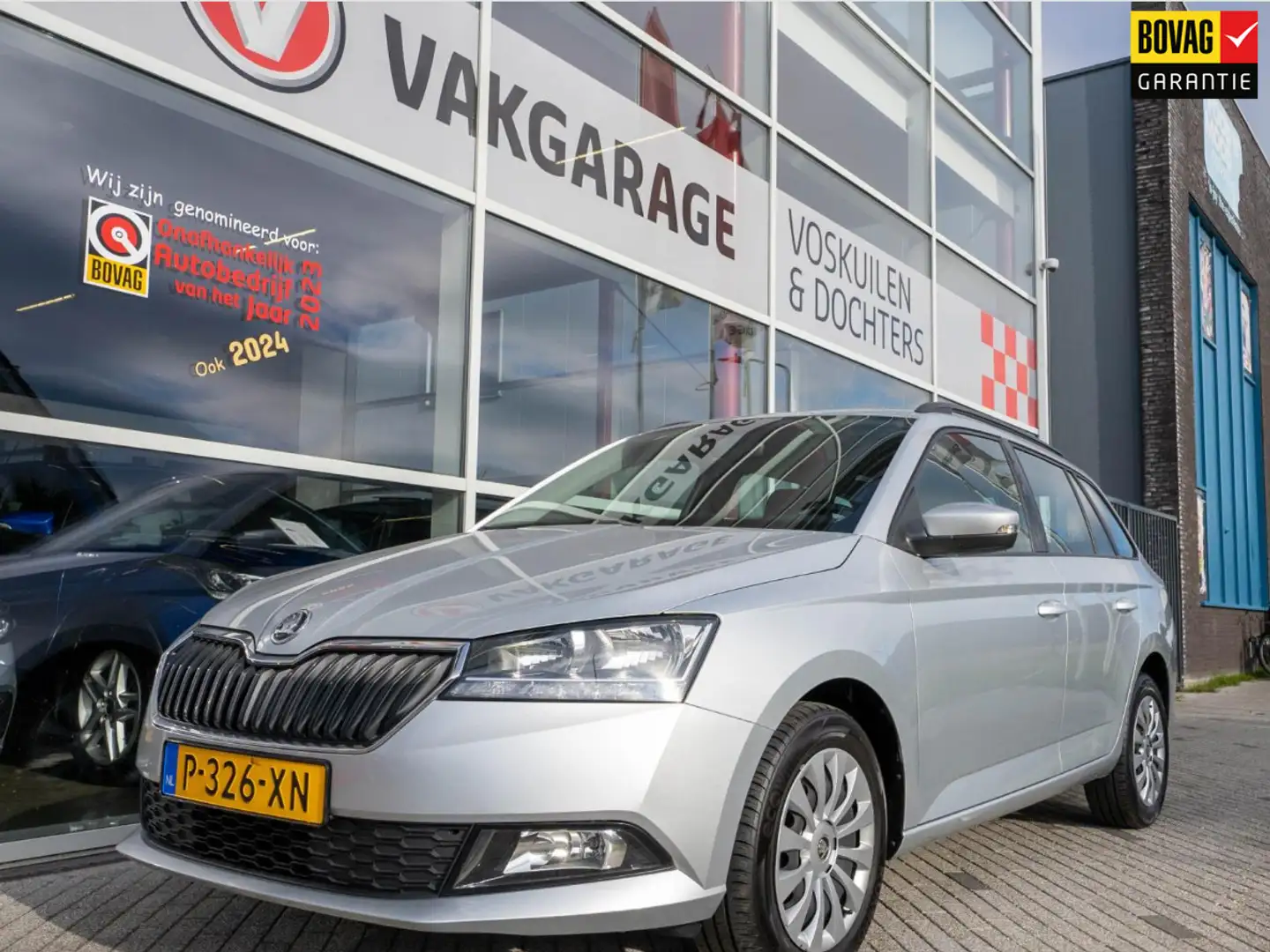 Skoda Fabia Combi 1.0 TSI Ambition | Navigatie | Carplay Grijs - 1