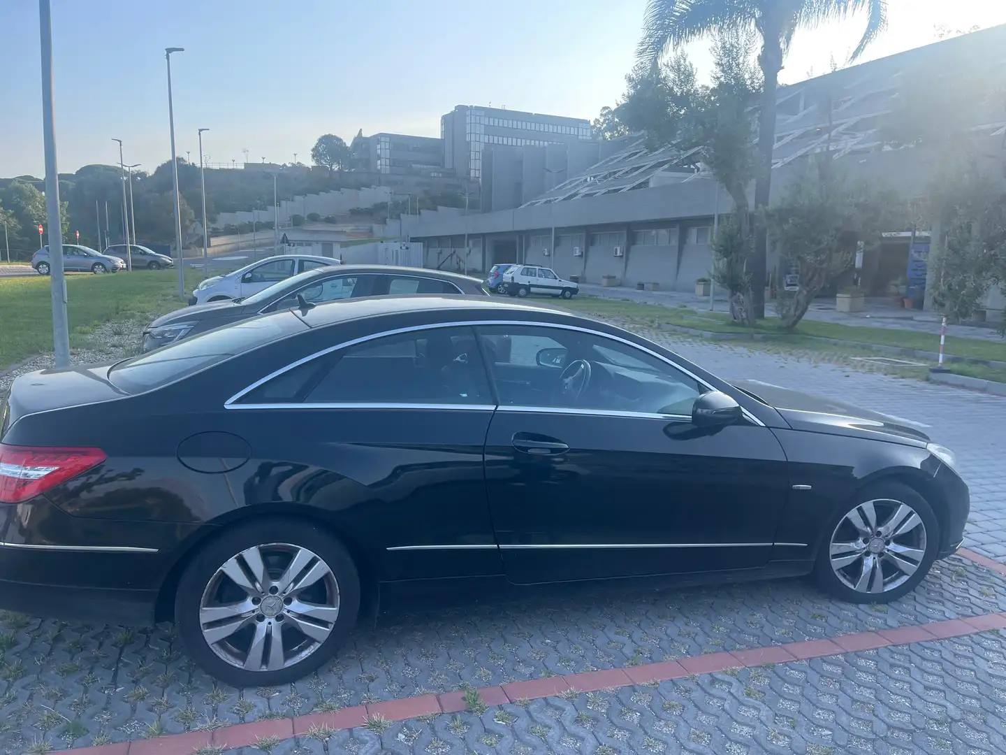 Mercedes-Benz E 250 Classe E - C207 Coupe Coupe cdi be Avantgarde - 2