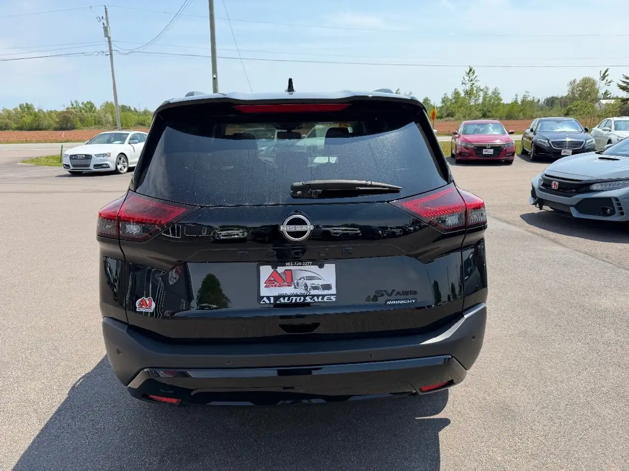 Nissan Rogue снимка Nissan Rogue