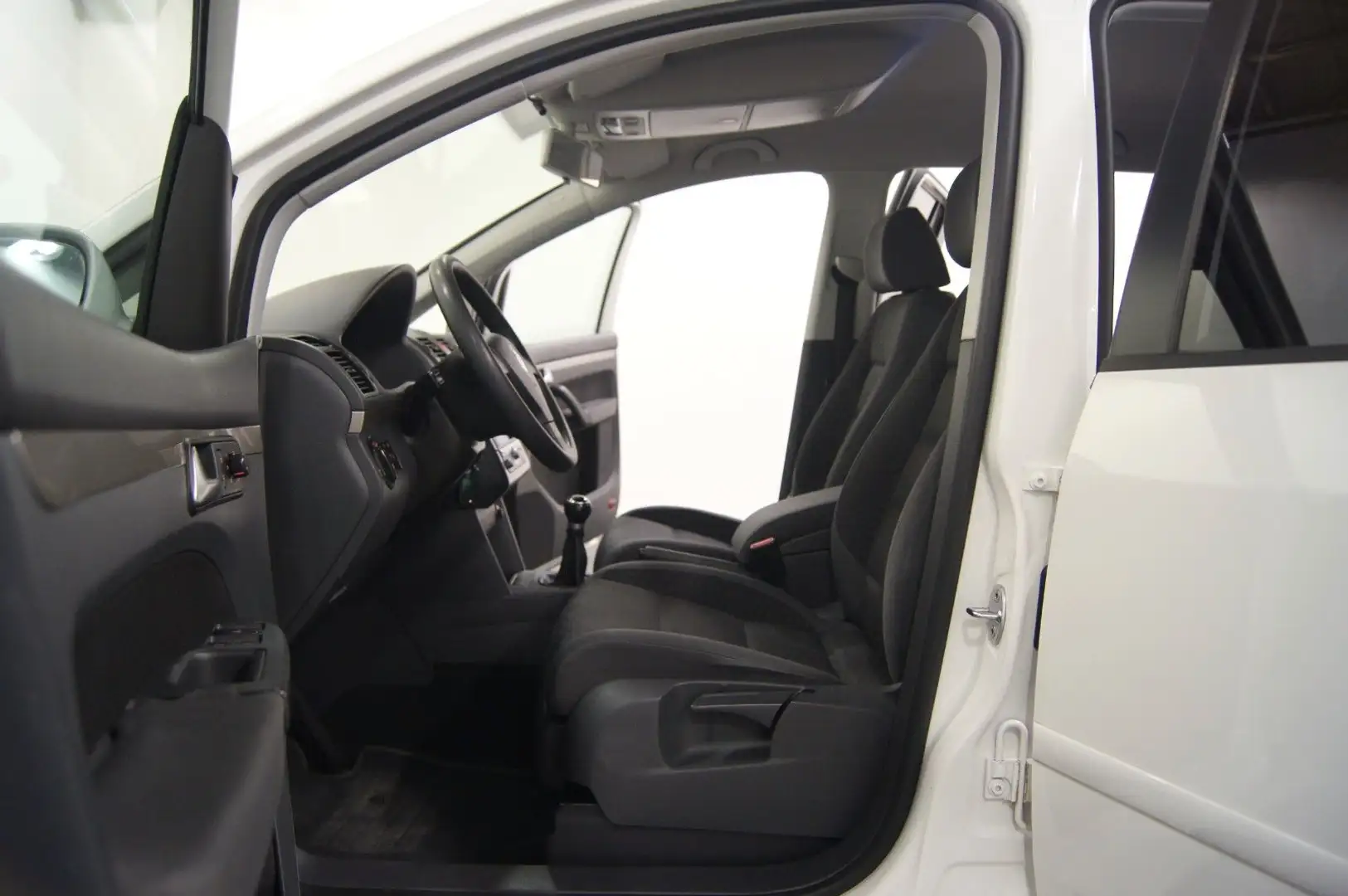 Volkswagen Touran Trendline EcoFuel|NAV|PDC|SHZ|EXTRA`S Blanc - 2