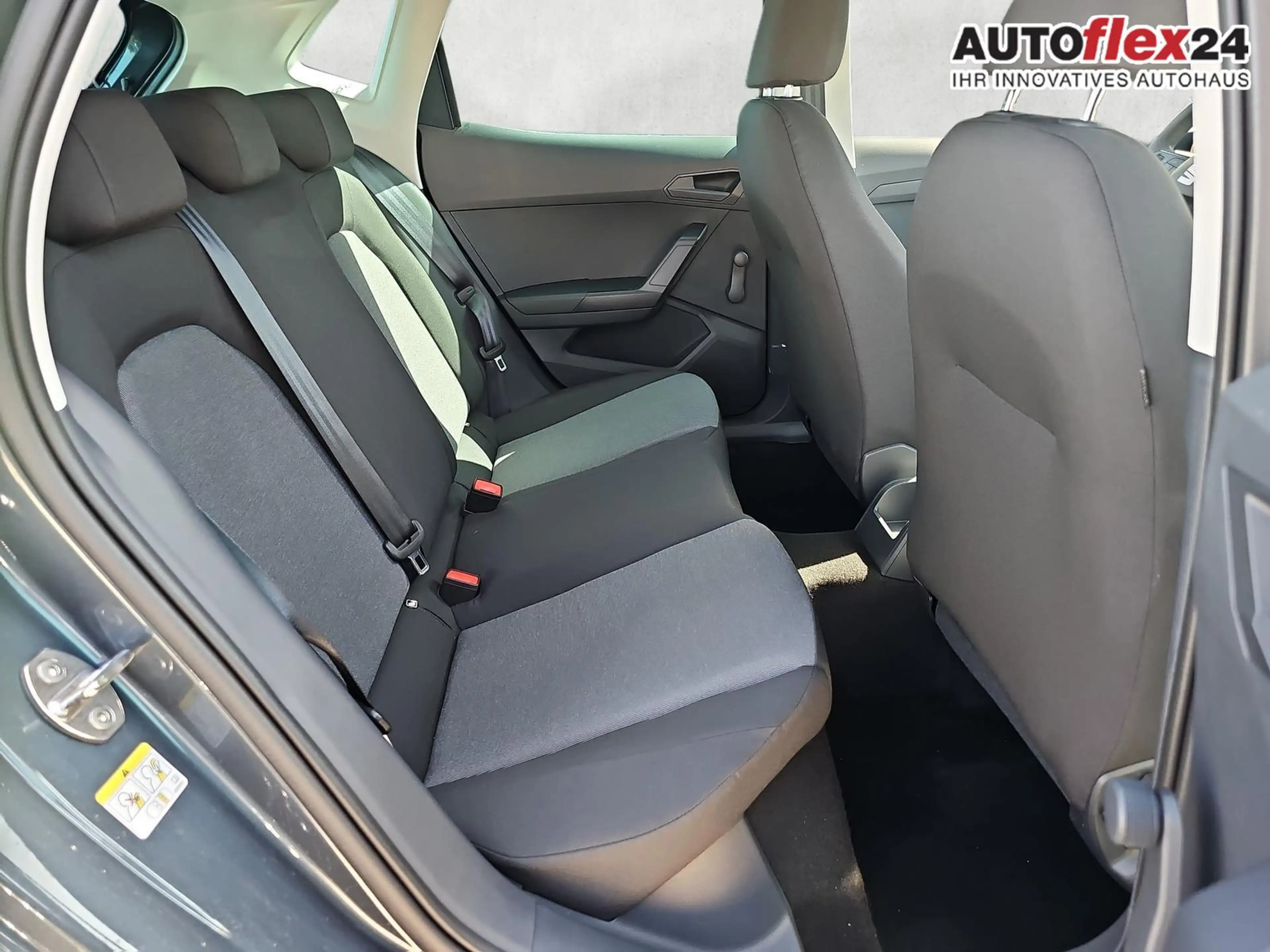 SEAT Ibiza 1.0 MPI 59 kW / Klimaanlage Tempomat 59 kW (80 ... — photo 12