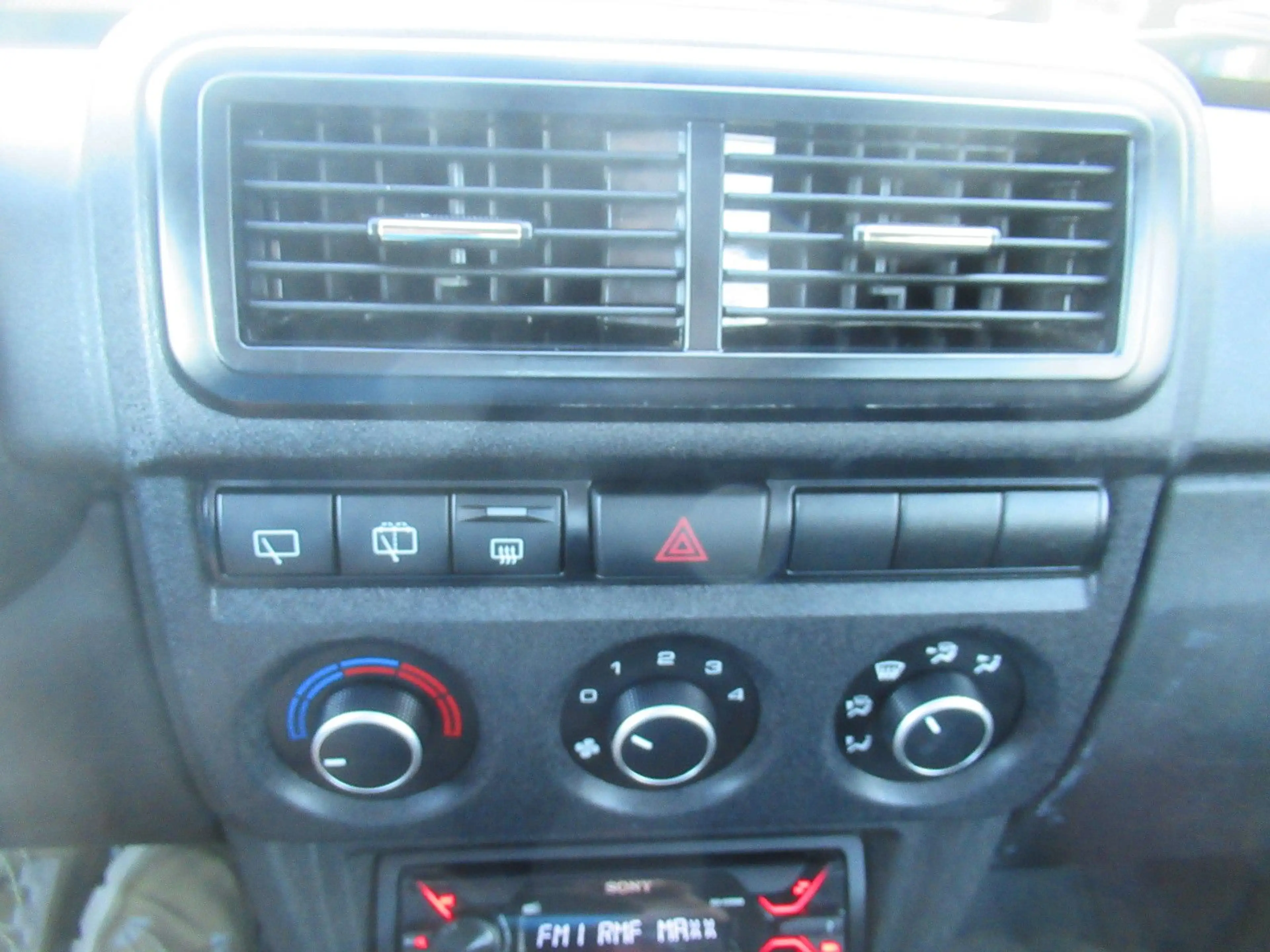 Lada Niva 4x4 AHK RADIO HUTZE v. VERTRAGSHÄNDLER — photo 10