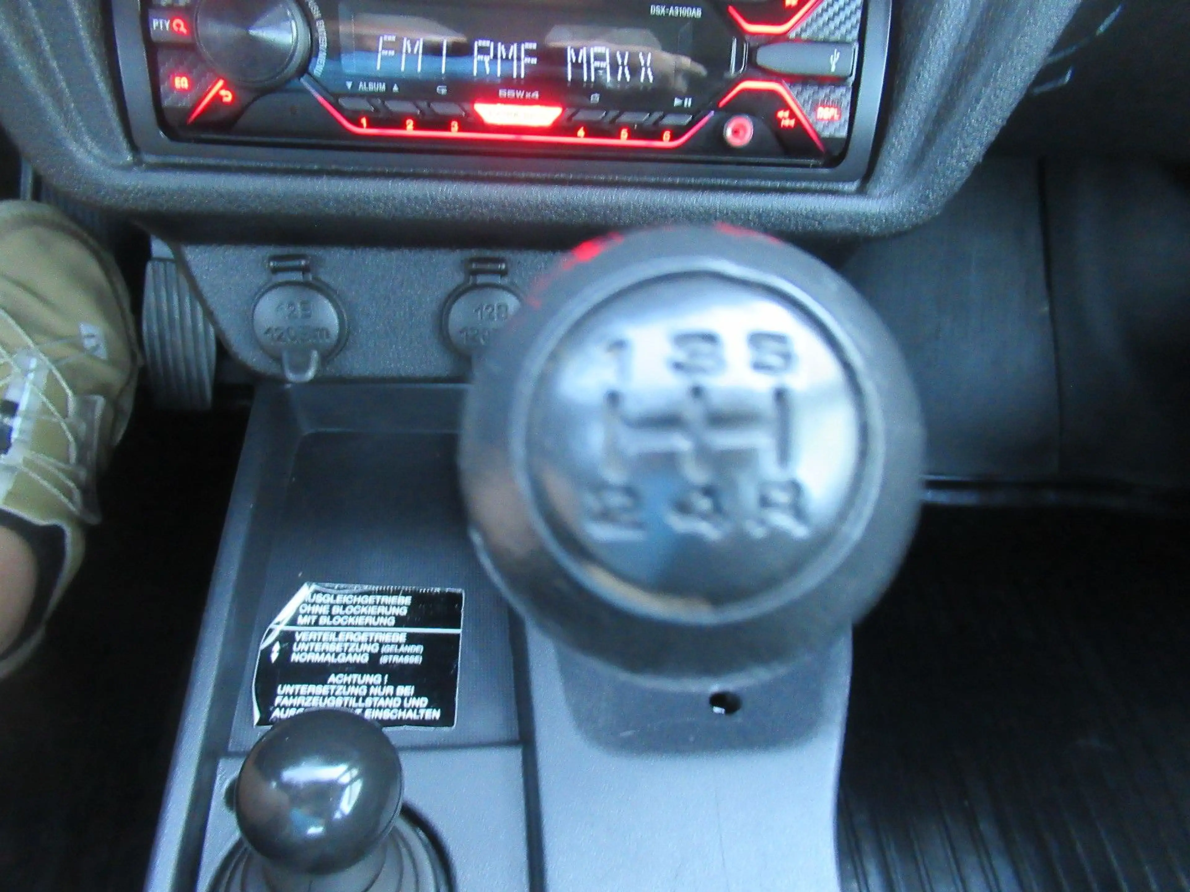 Lada Niva 4x4 AHK RADIO HUTZE v. VERTRAGSHÄNDLER — photo 12
