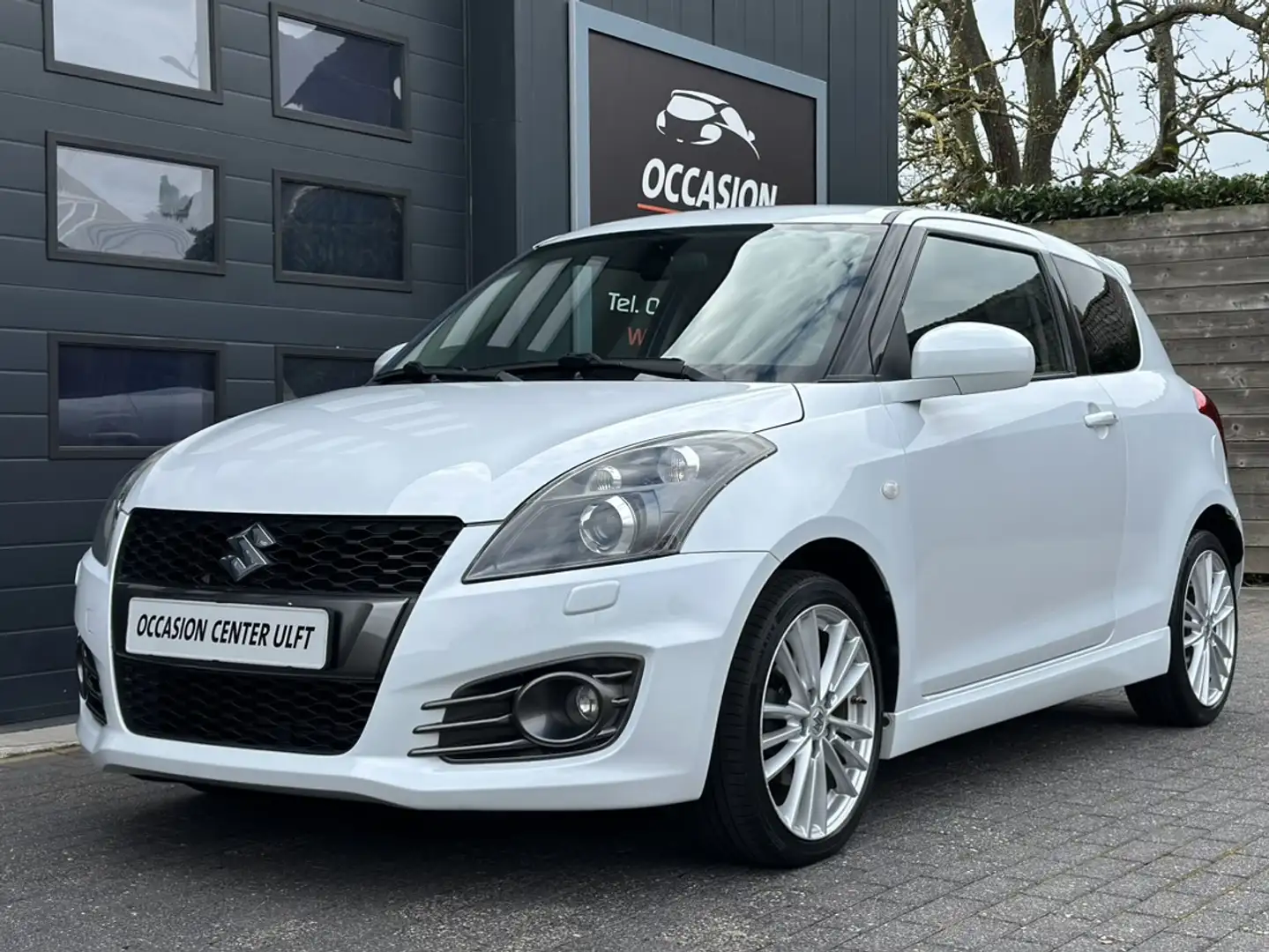 Suzuki Swift 1.6 SPORT EDITON / ECC / XENON / KEYLESS GO .... Wit - 1